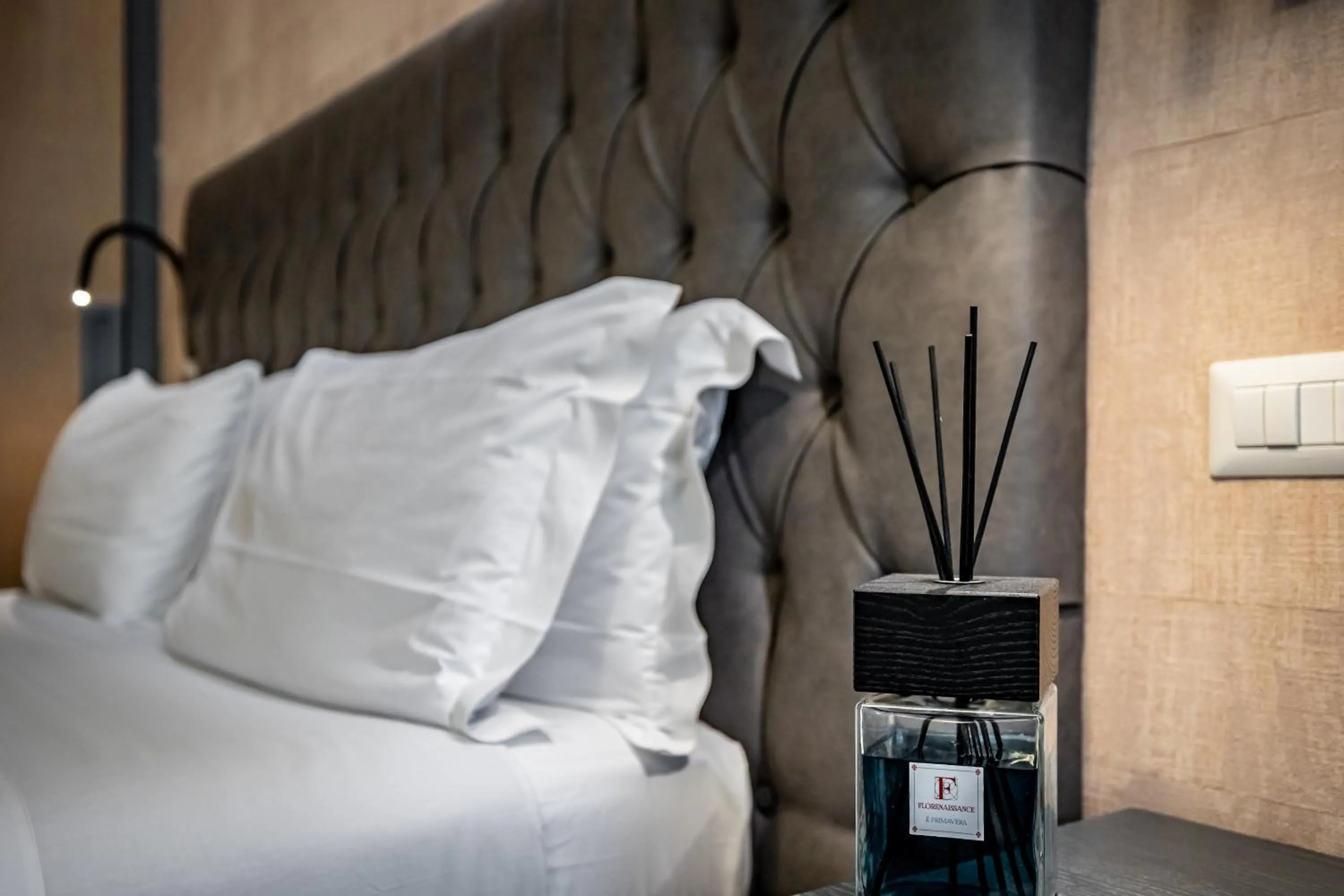 Bedroom, Bed in Florence Old Bridge B&B