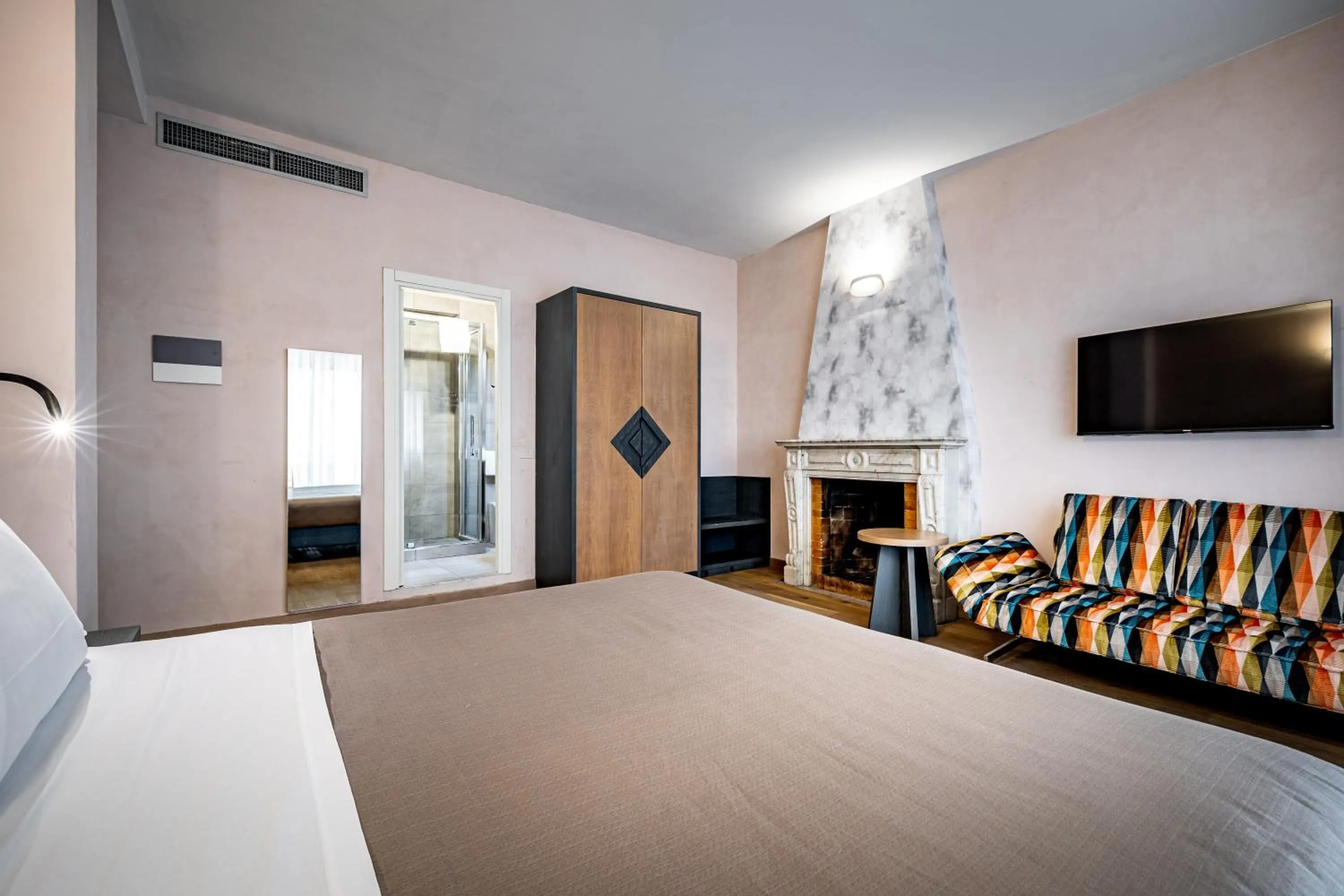 Bedroom, Bed in Florence Old Bridge B&B