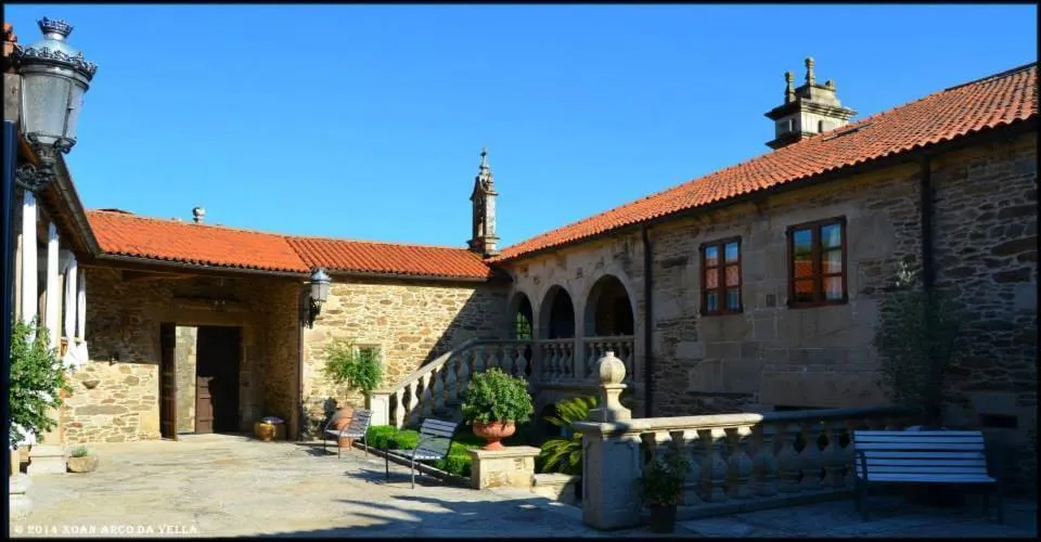 Property building in Pazo de Bendoiro