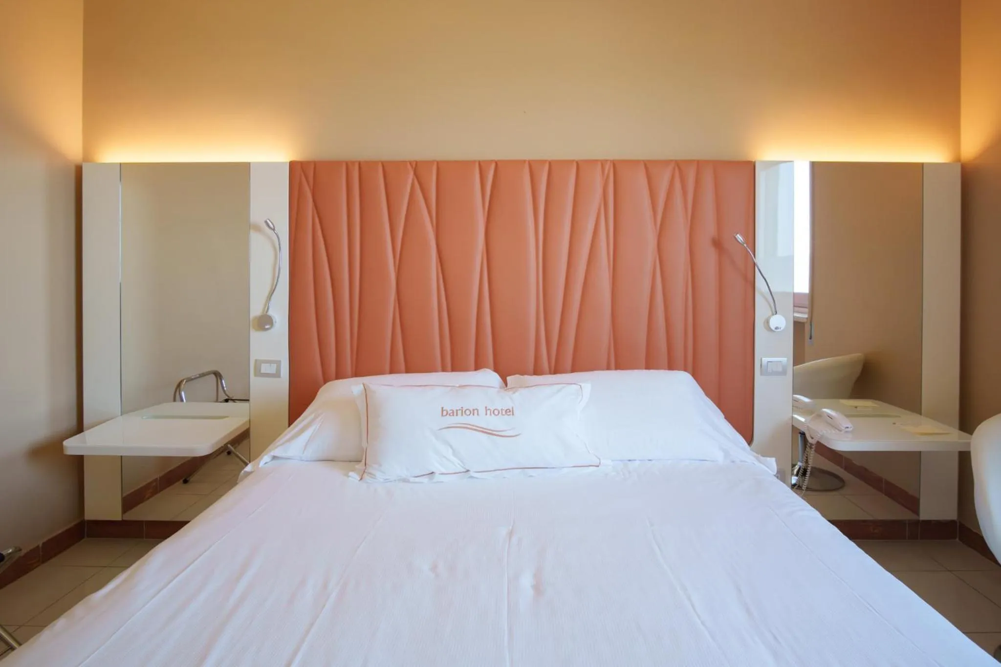 Bed in Barion Hotel & Congressi