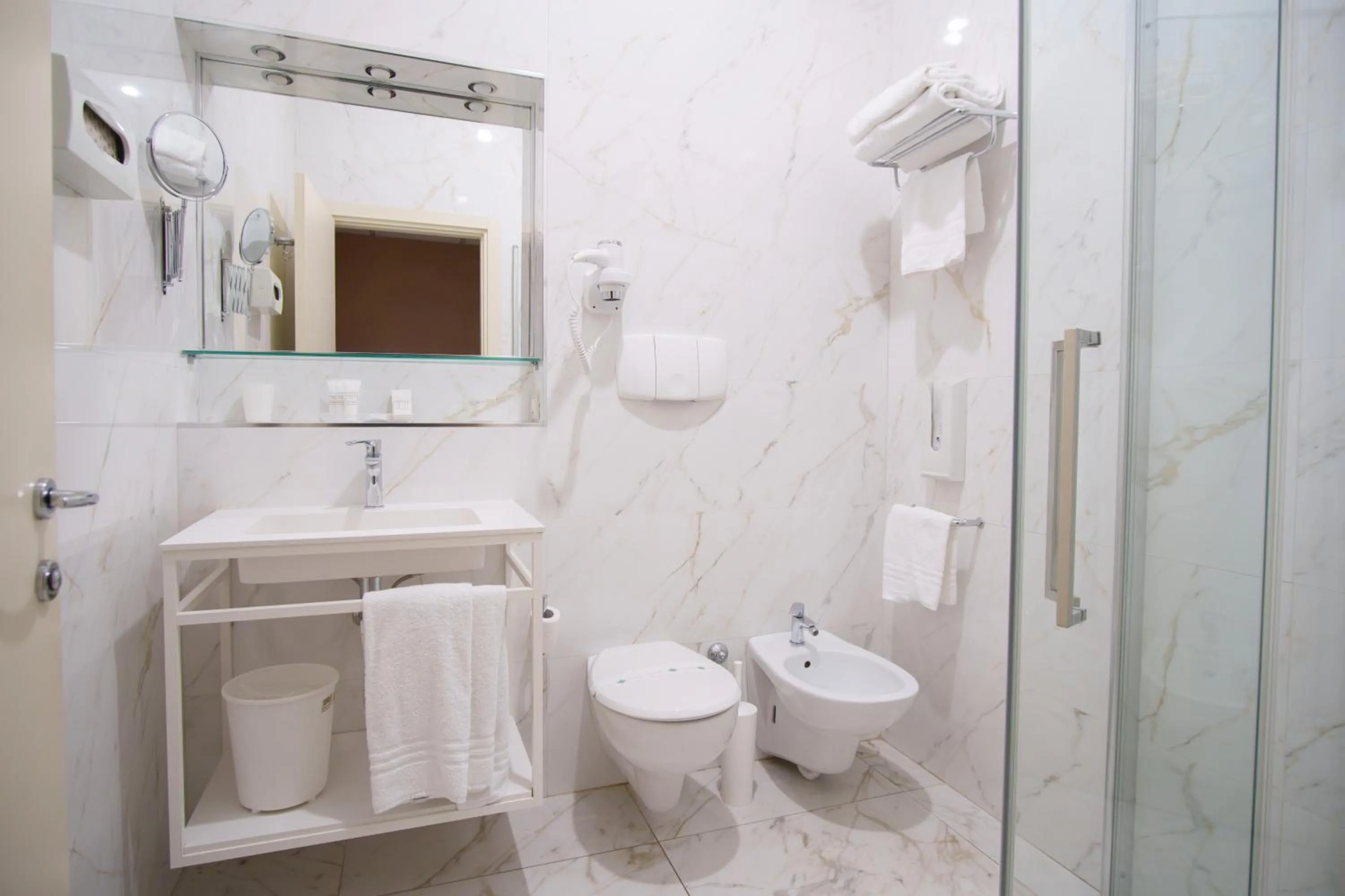 Bathroom in Barion Hotel & Congressi