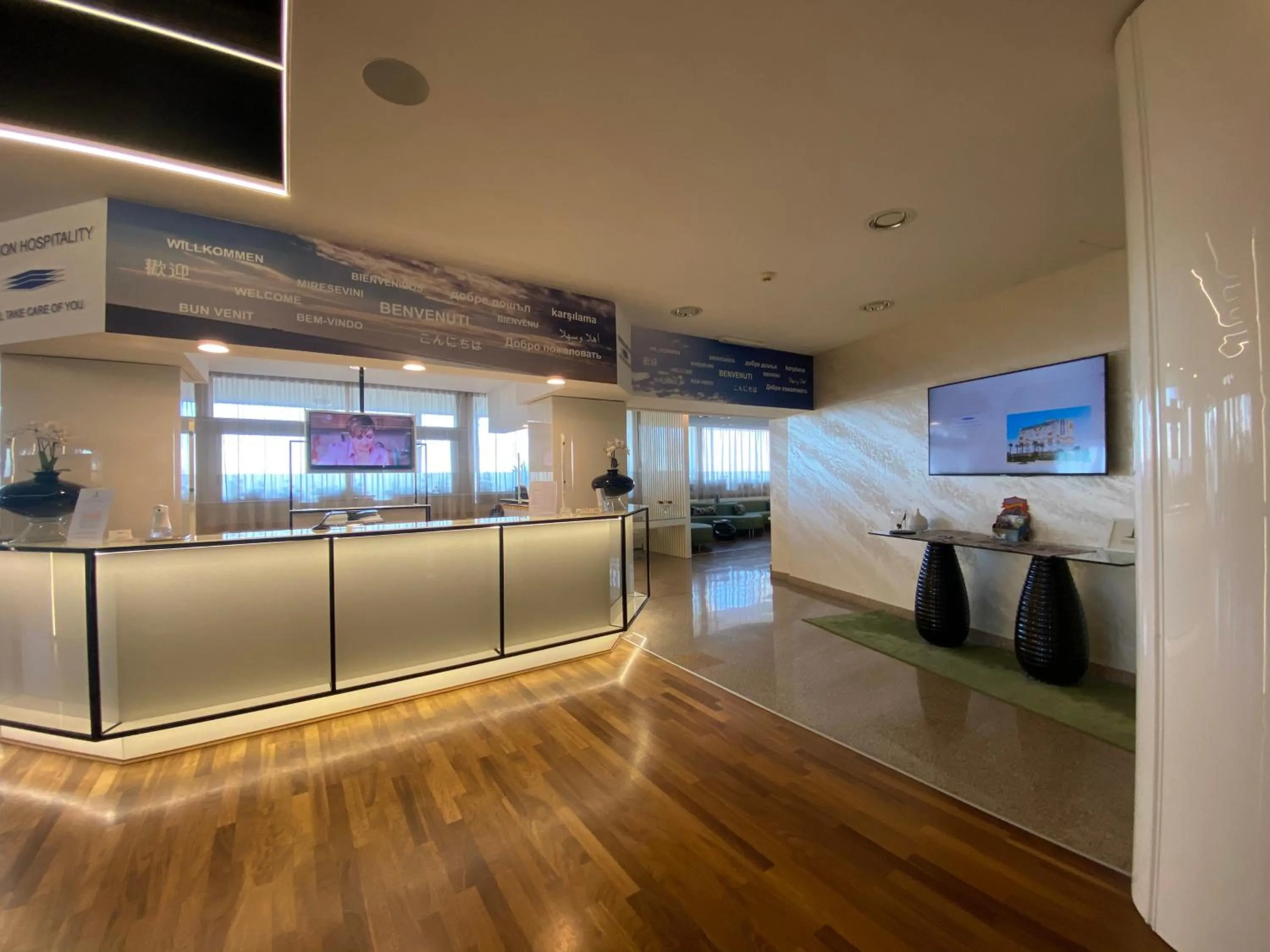 Lobby or reception in Barion Hotel & Congressi