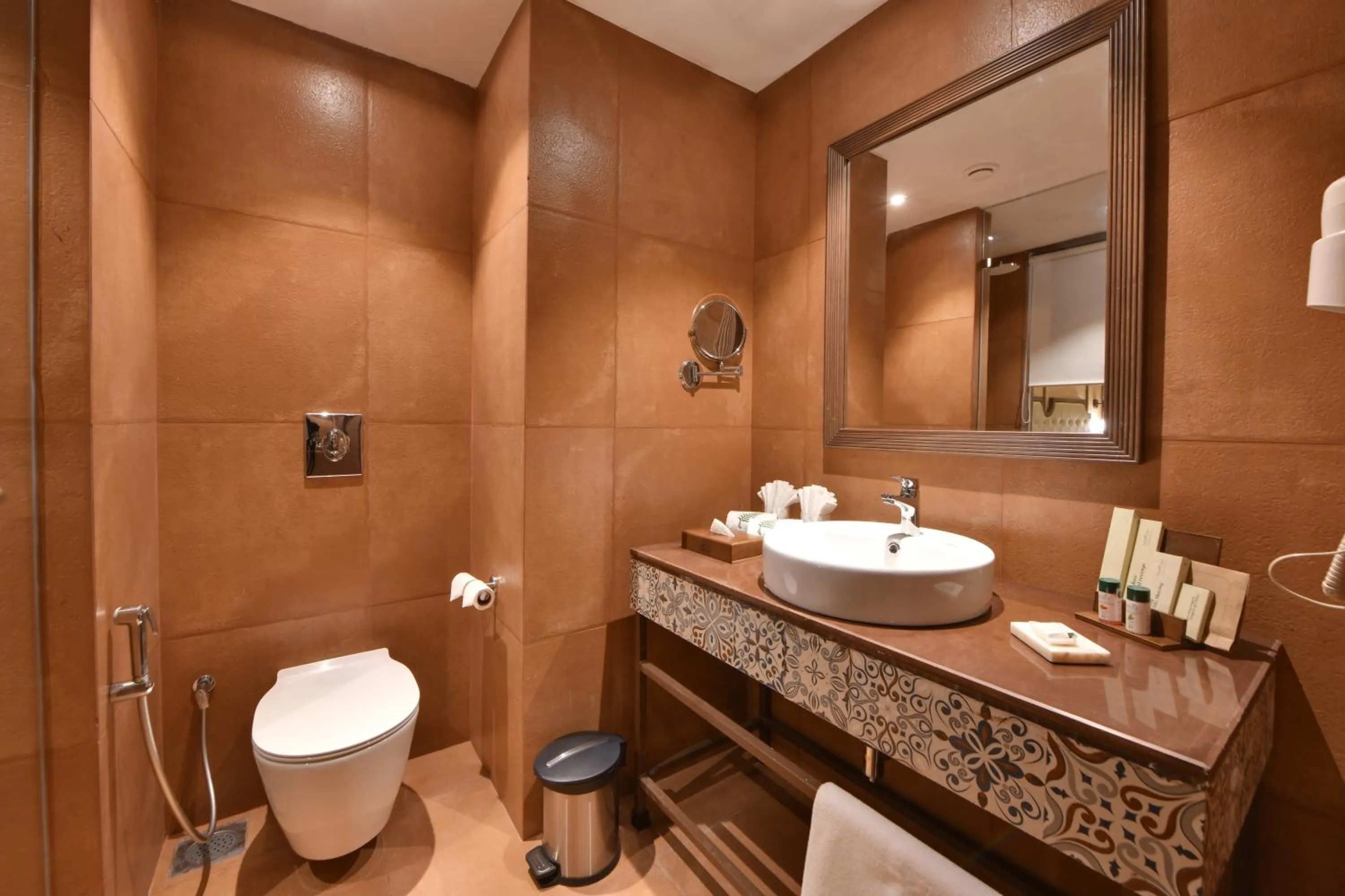 Bathroom in Bhanu The Fern Forest Resort & Spa, Jambughoda