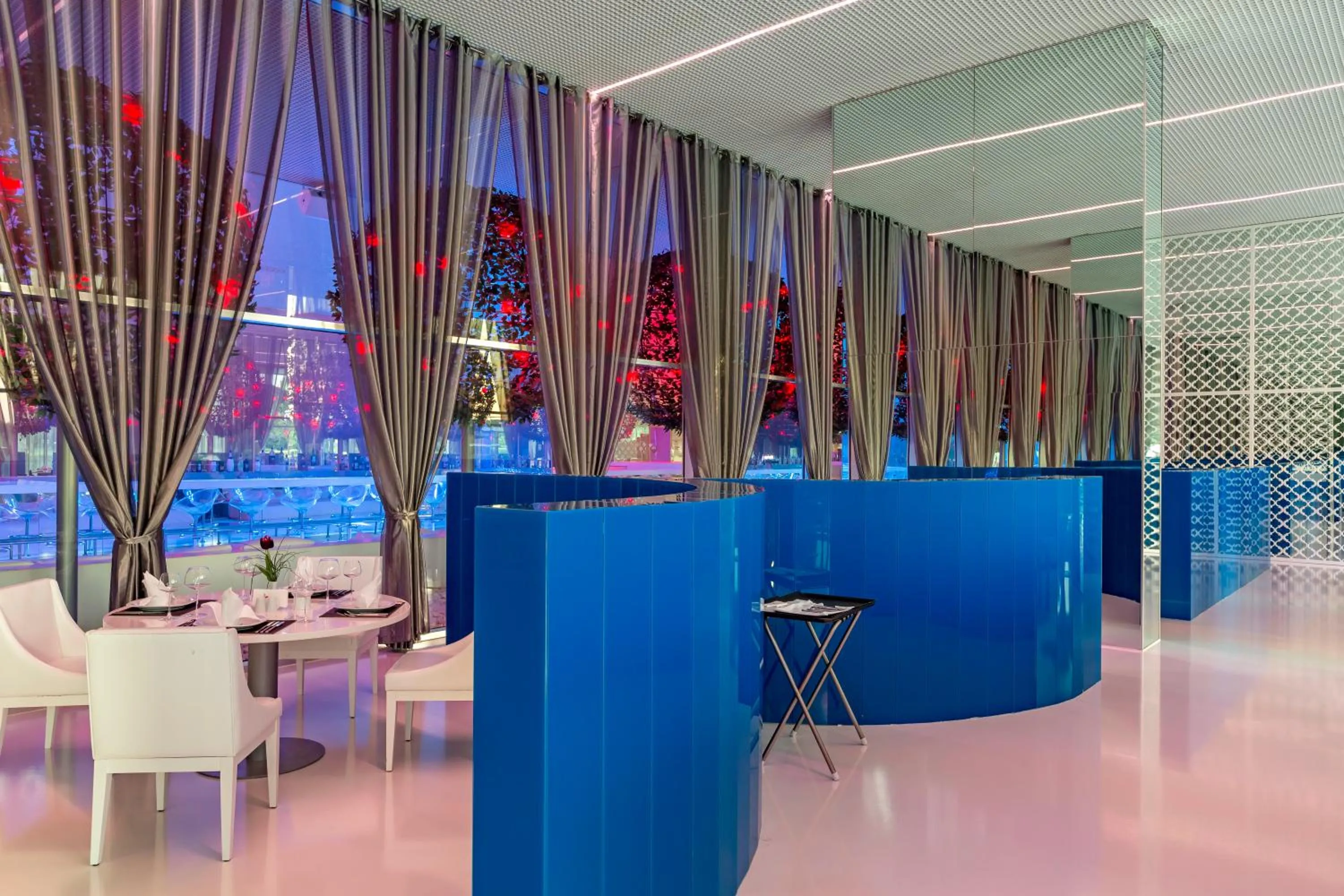 Restaurant/places to eat in Adam & Eve - Adult Only