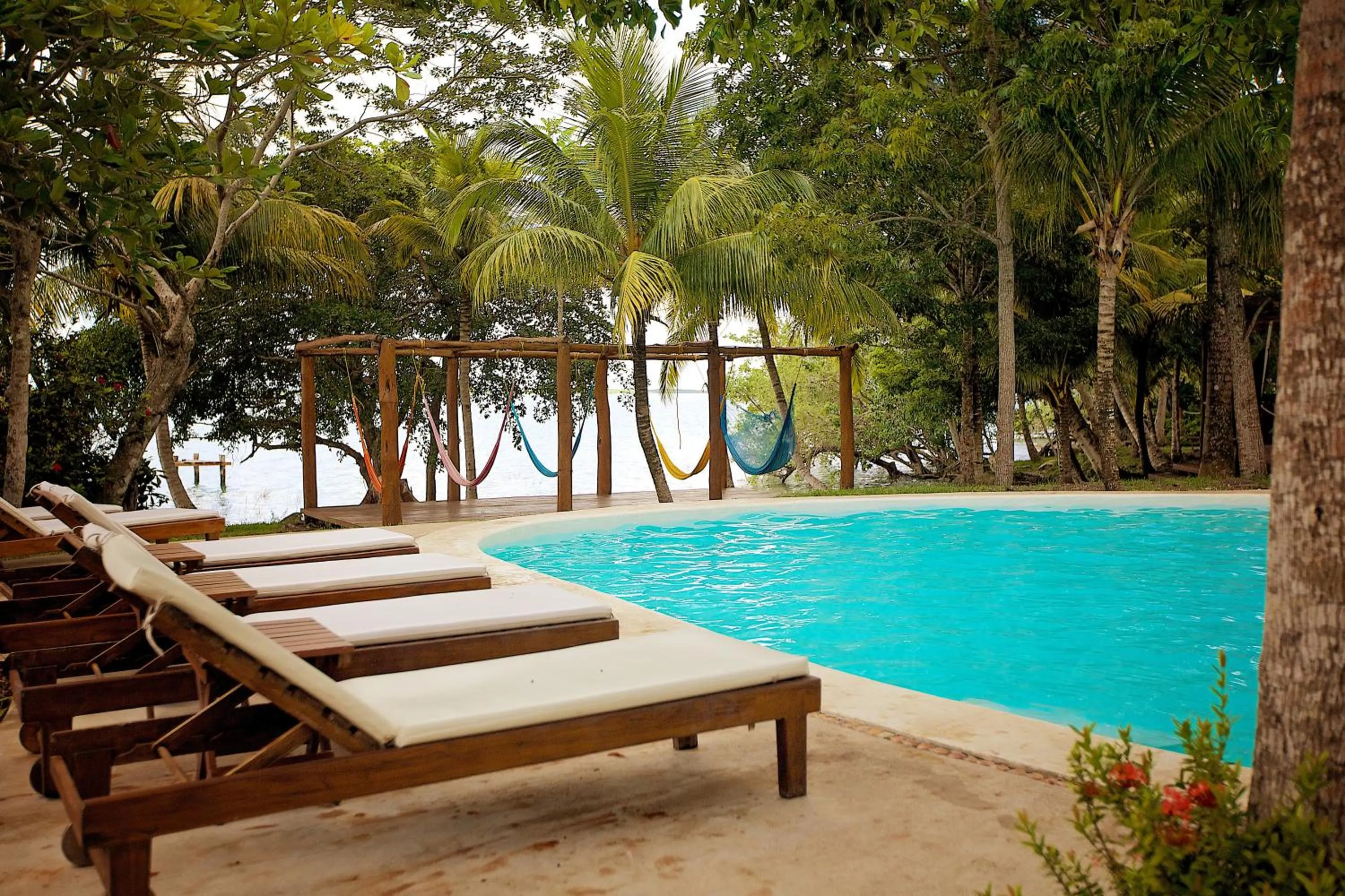 Swimming pool in Hotel Rancho Encantado
