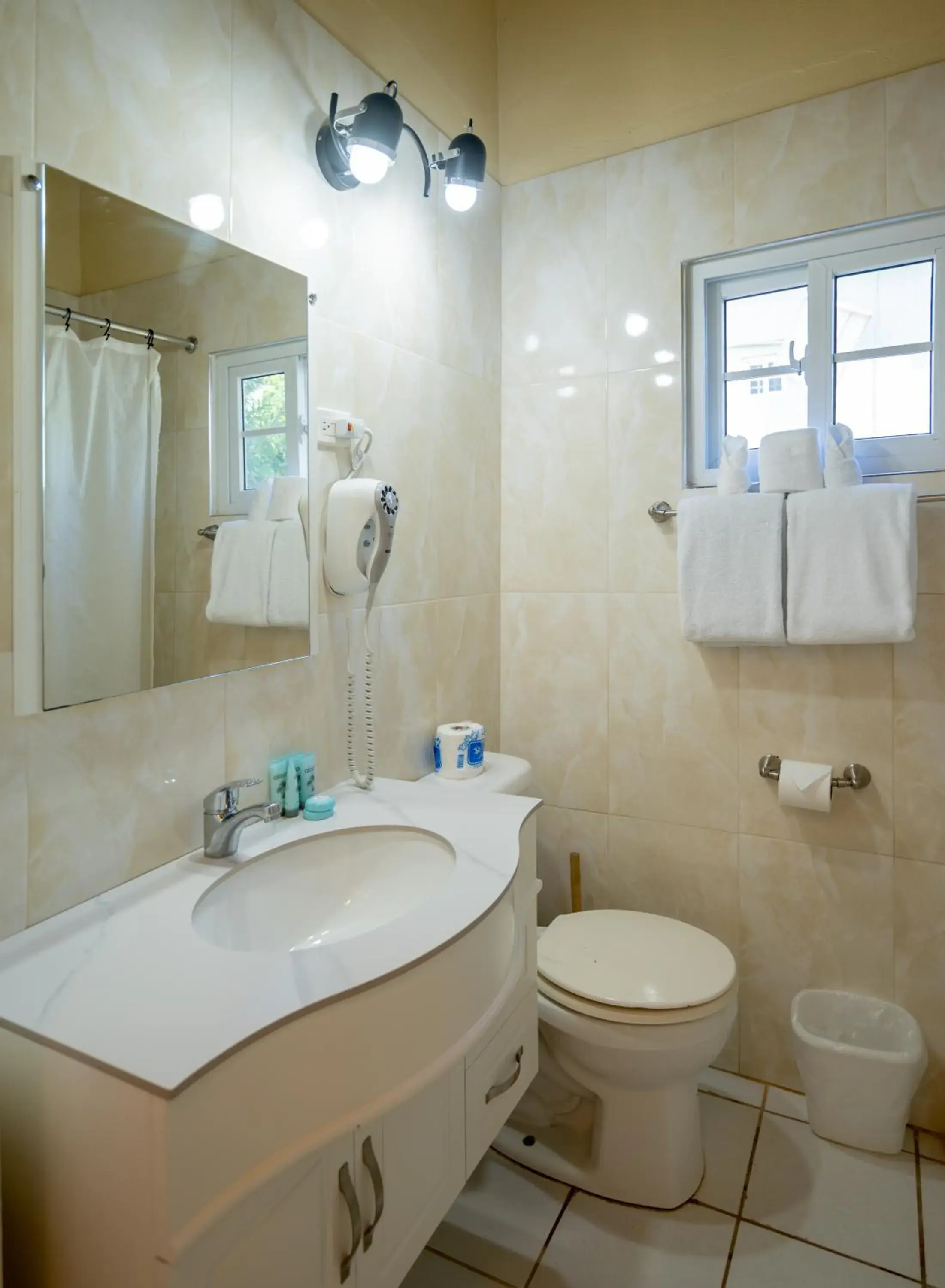 Two-Bedroom Villa in Beyond Sunset Resort & Villas Two-Bedroom Villa in Beyond Sunset Resort & Villas