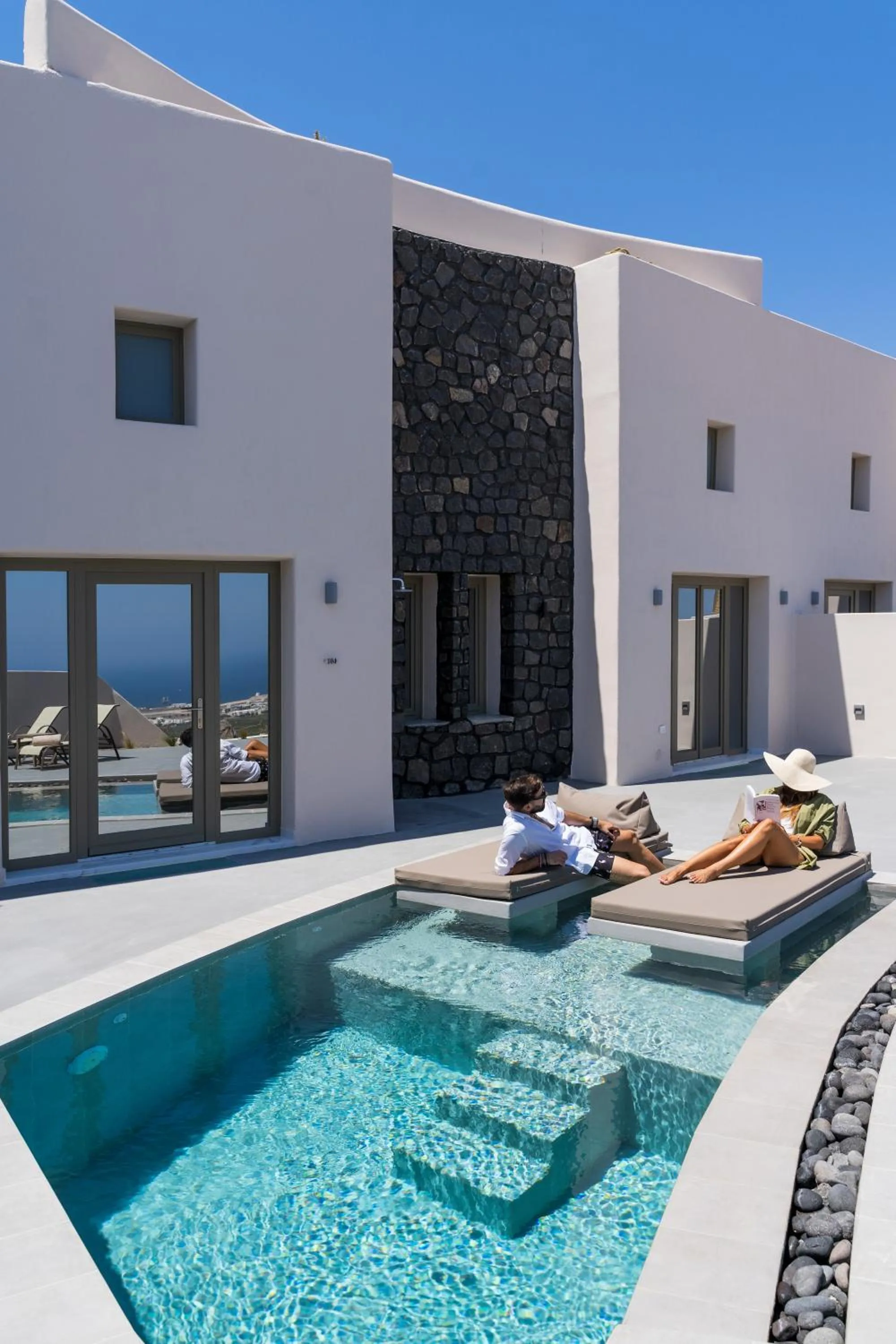Swimming pool in Lavadoze Luxury Suites