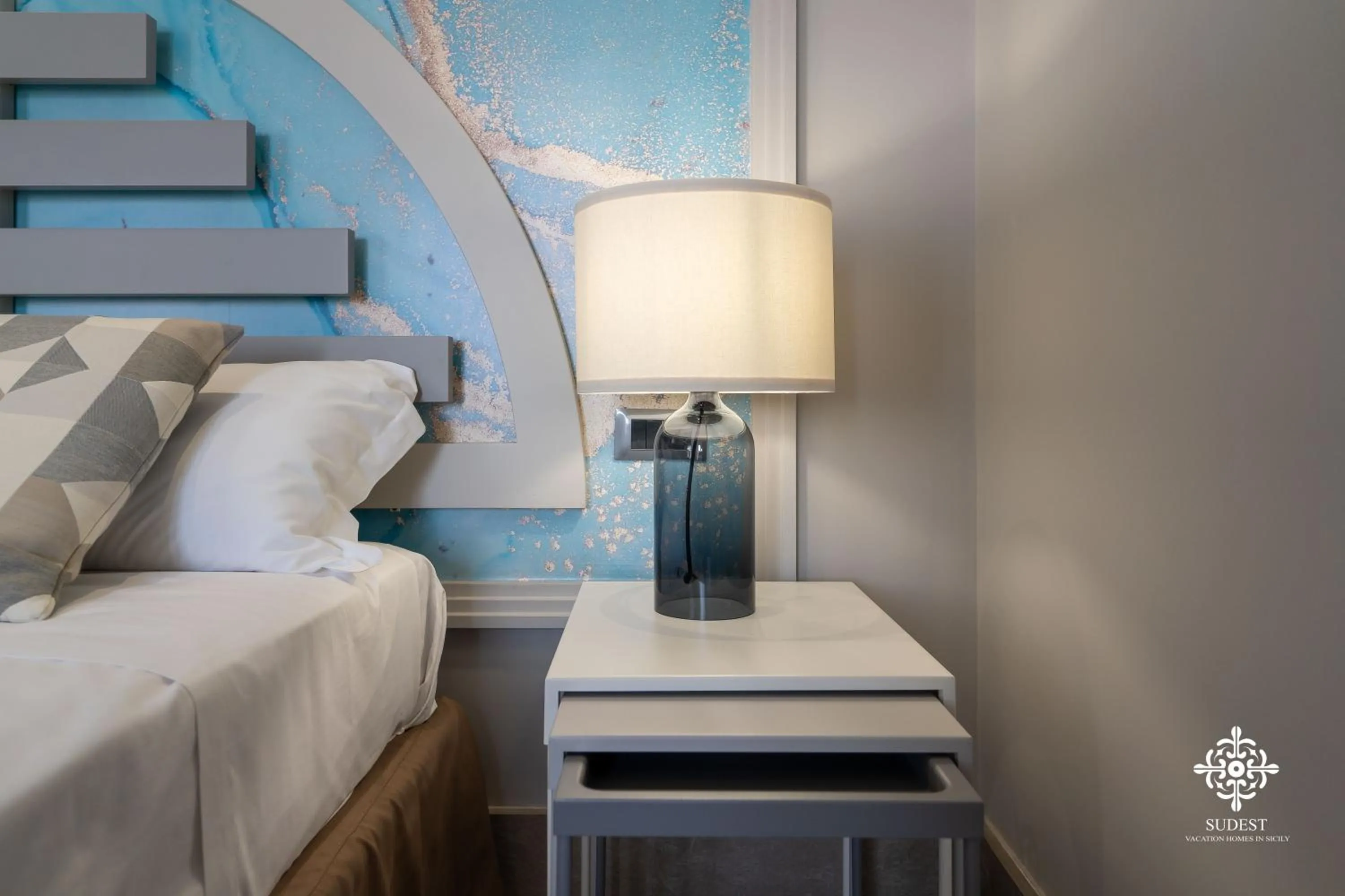 Bed in Matteotti Luxury Residence