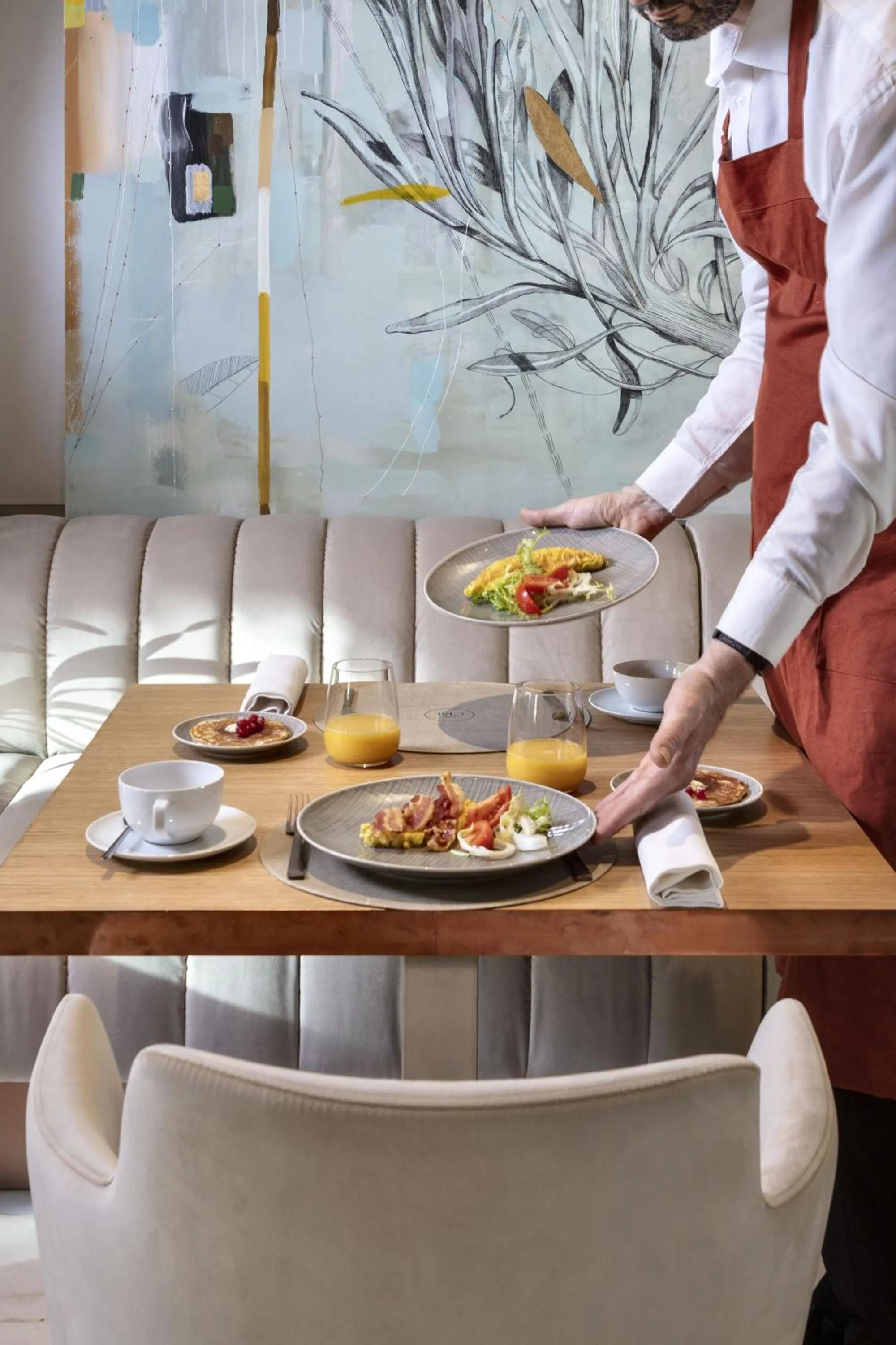 Food and drinks in Casa Clàt - Boutique Hotel