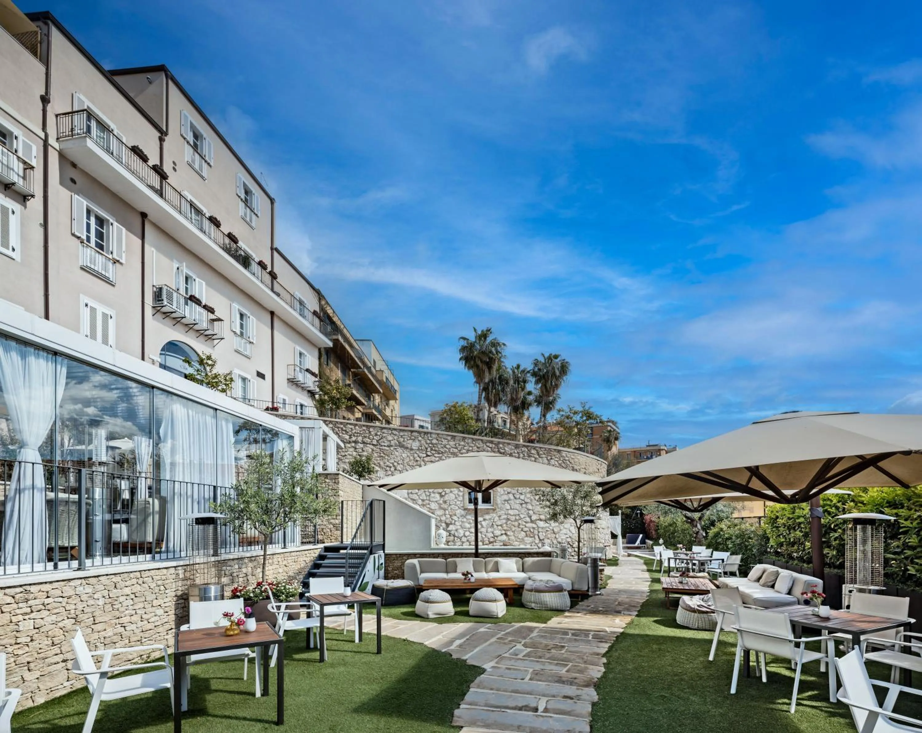 Restaurant/places to eat in Casa Clàt - Boutique Hotel