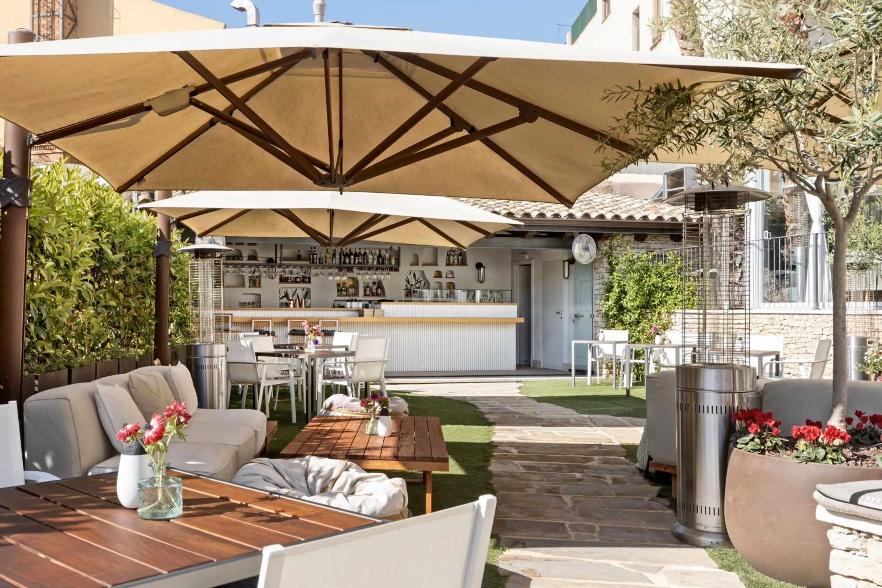 Restaurant/places to eat in Casa Clàt - Boutique Hotel