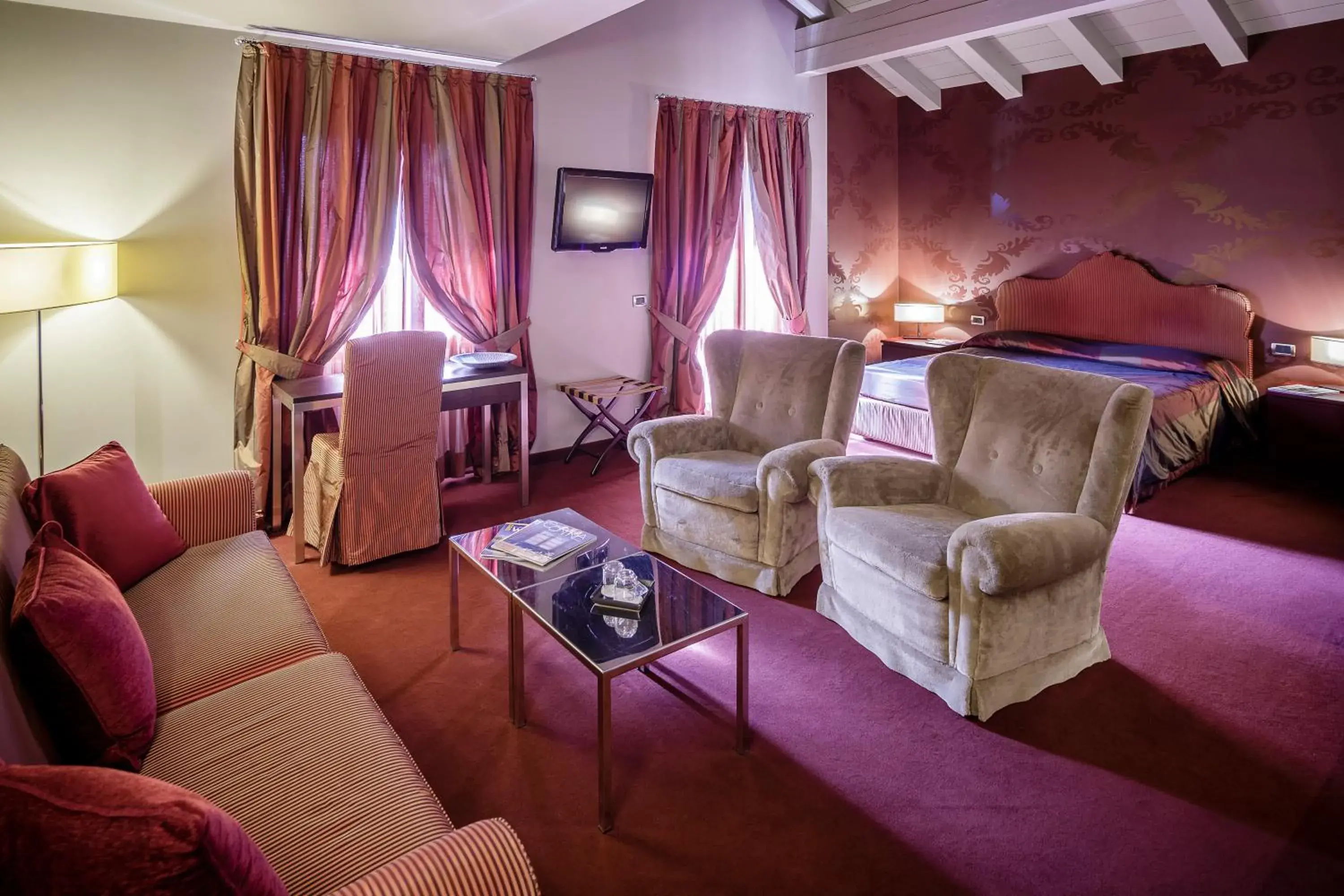 King Room with Balcony in Hotel Lajadira & Spa King Room with Balcony in Hotel Lajadira & Spa