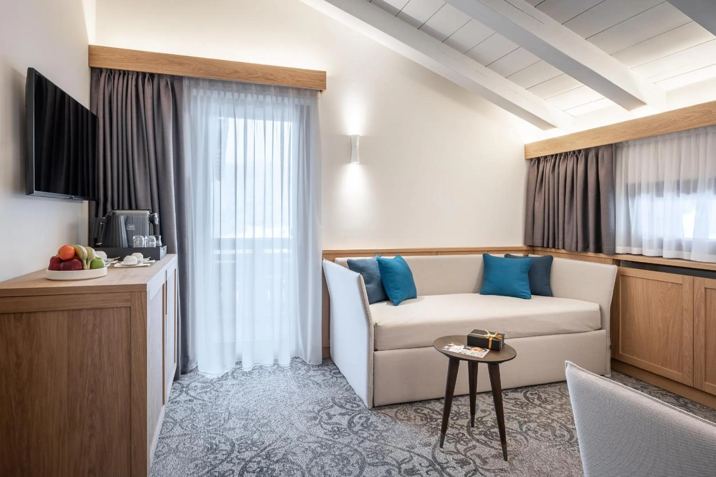 Bedroom in Hotel Lajadira & Spa