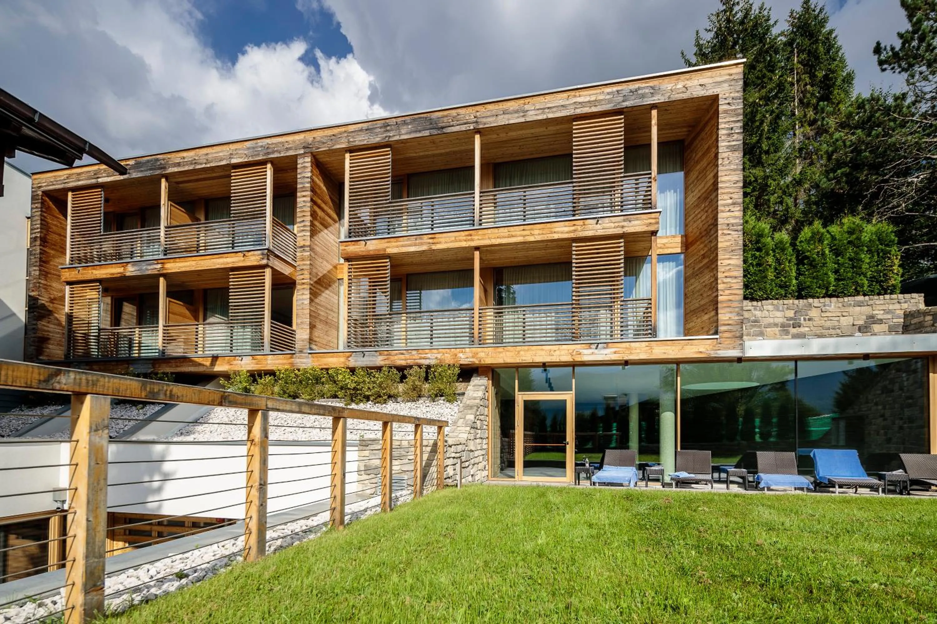 Property building in Hotel Lajadira & Spa