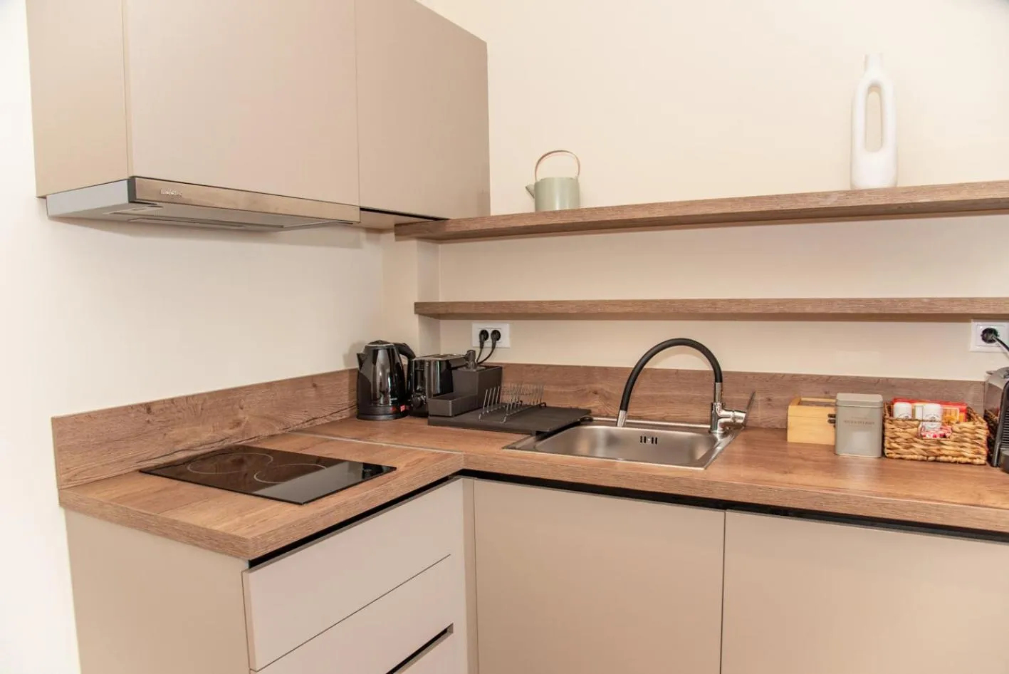 Kaiser Luxury Suites