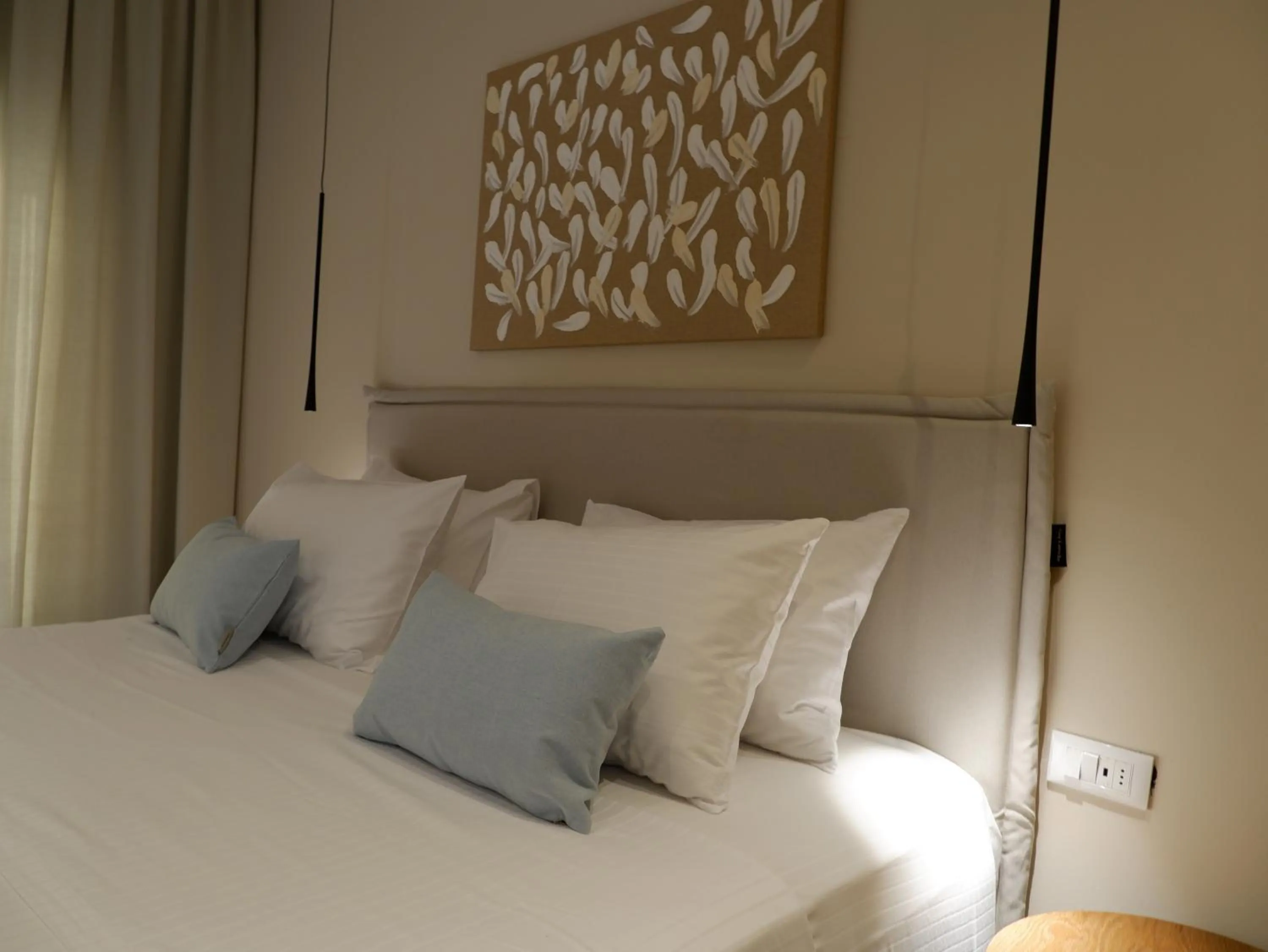 Bed in Kaiser Luxury Suites