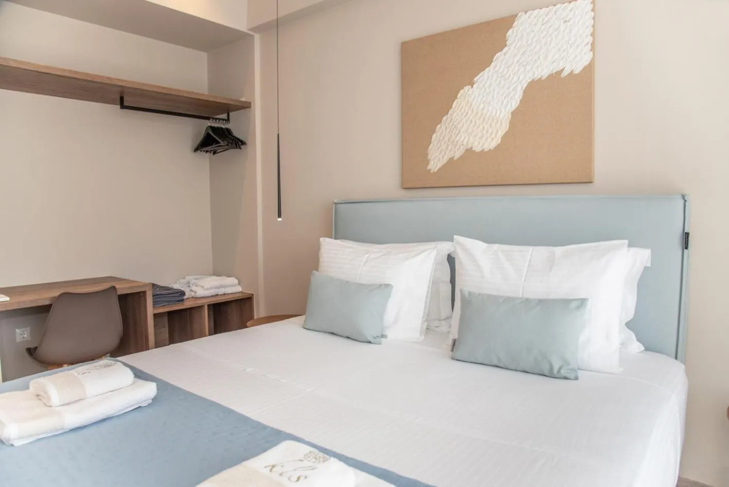 Bed in Kaiser Luxury Suites