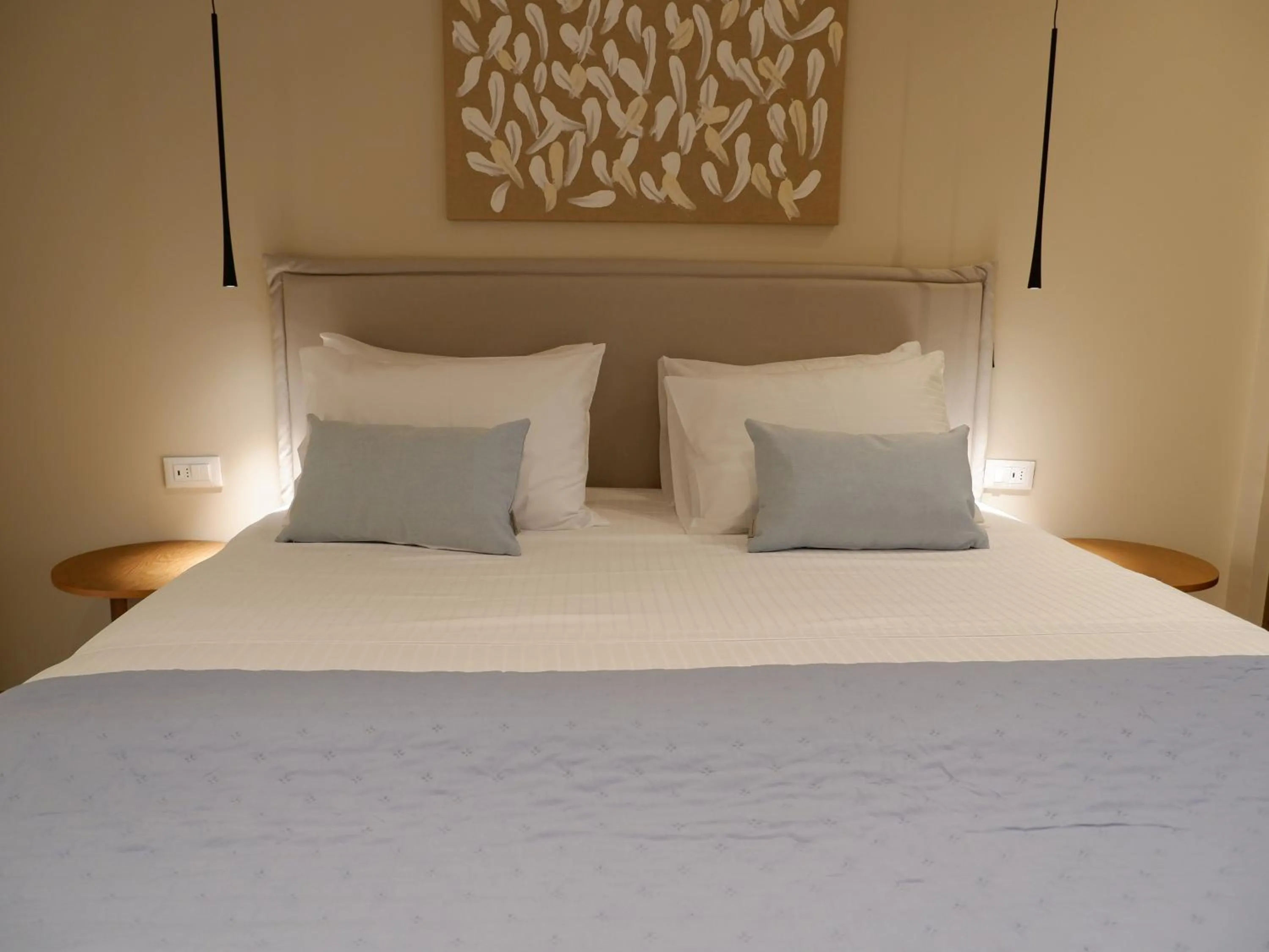 Bed in Kaiser Luxury Suites