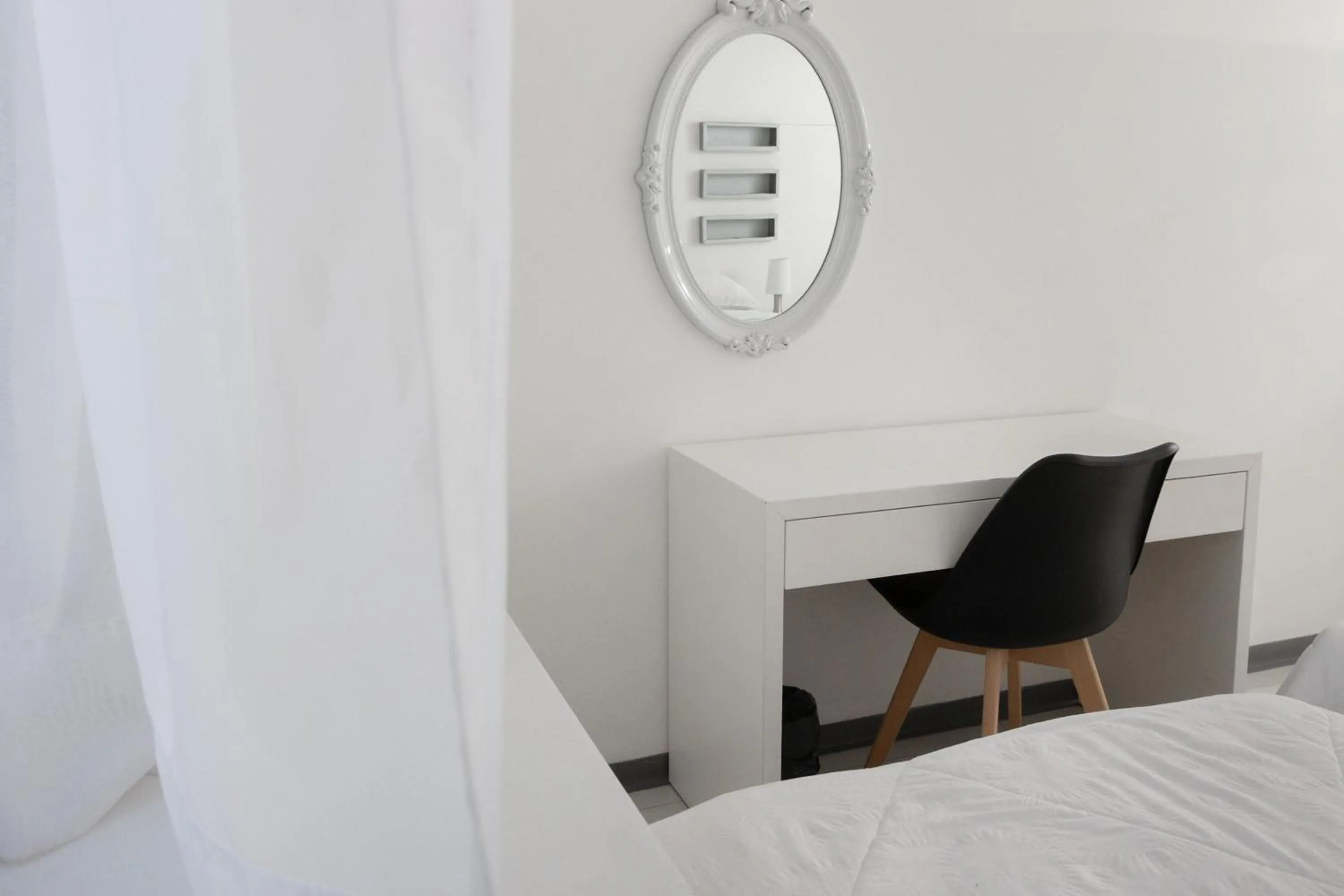 Seating area, Bed in Hotel Gema Luxury Suites