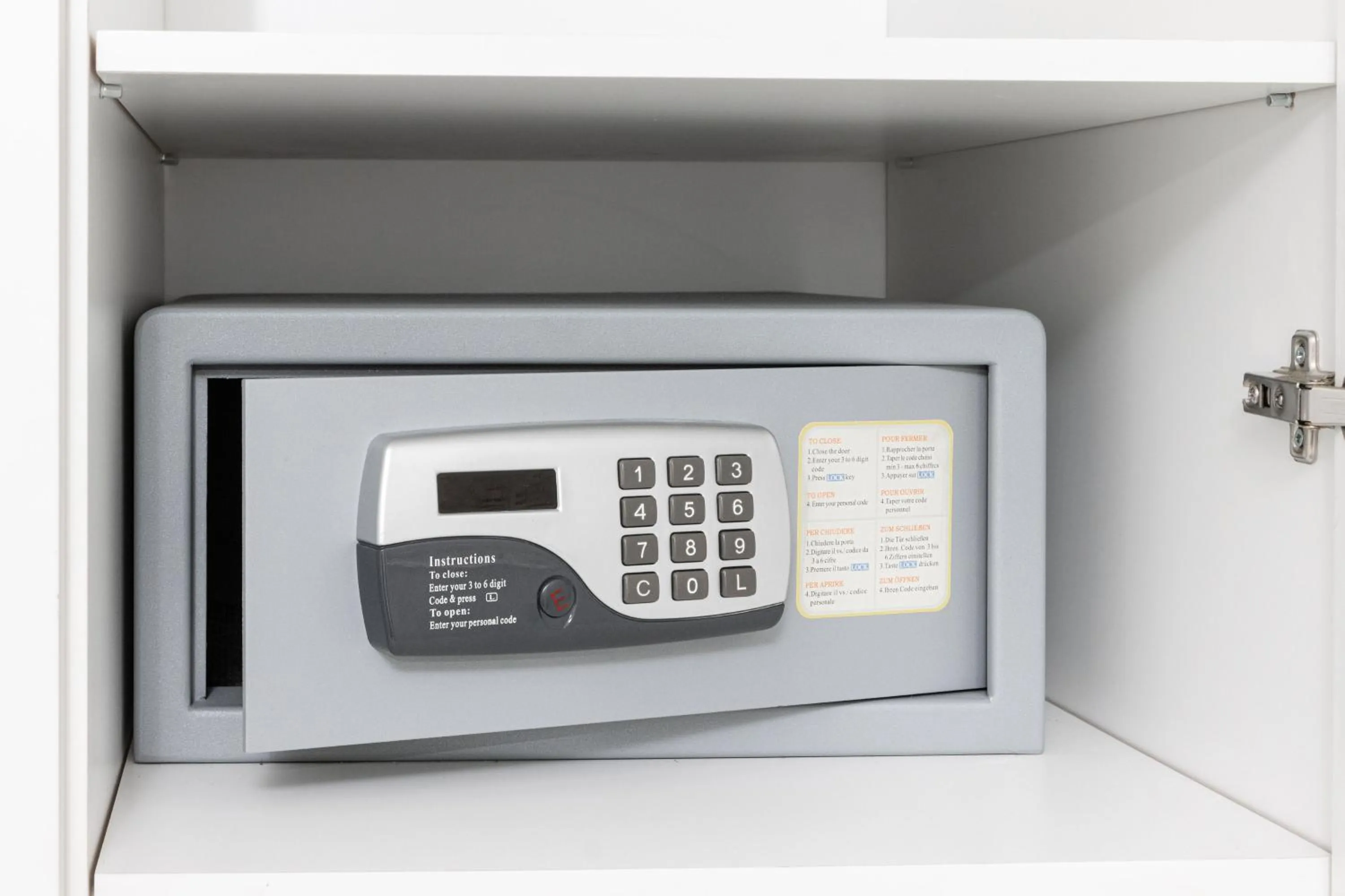 safe in Hotel Gema Luxury Suites