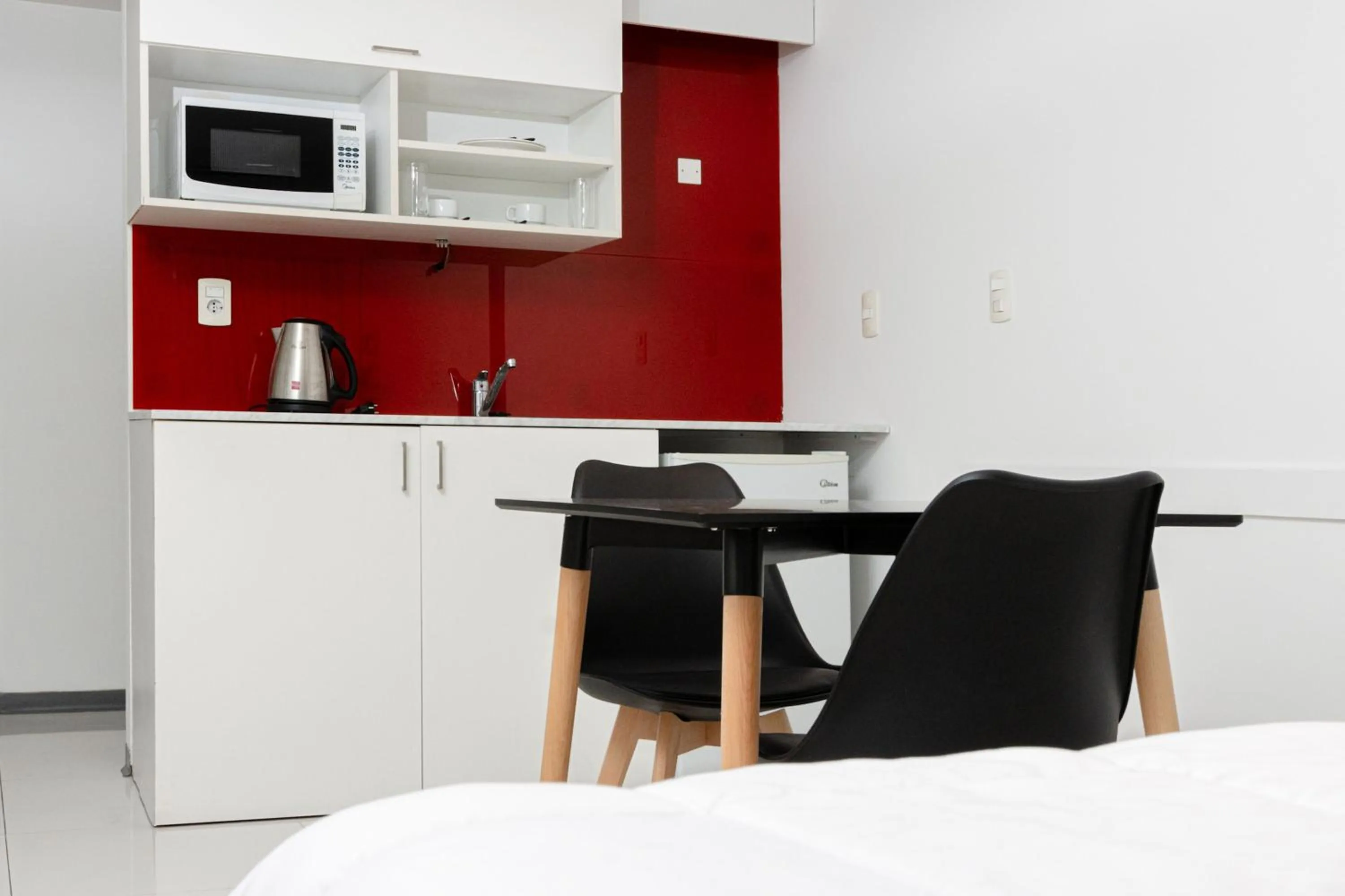 Kitchen or kitchenette in Hotel Gema Luxury Suites