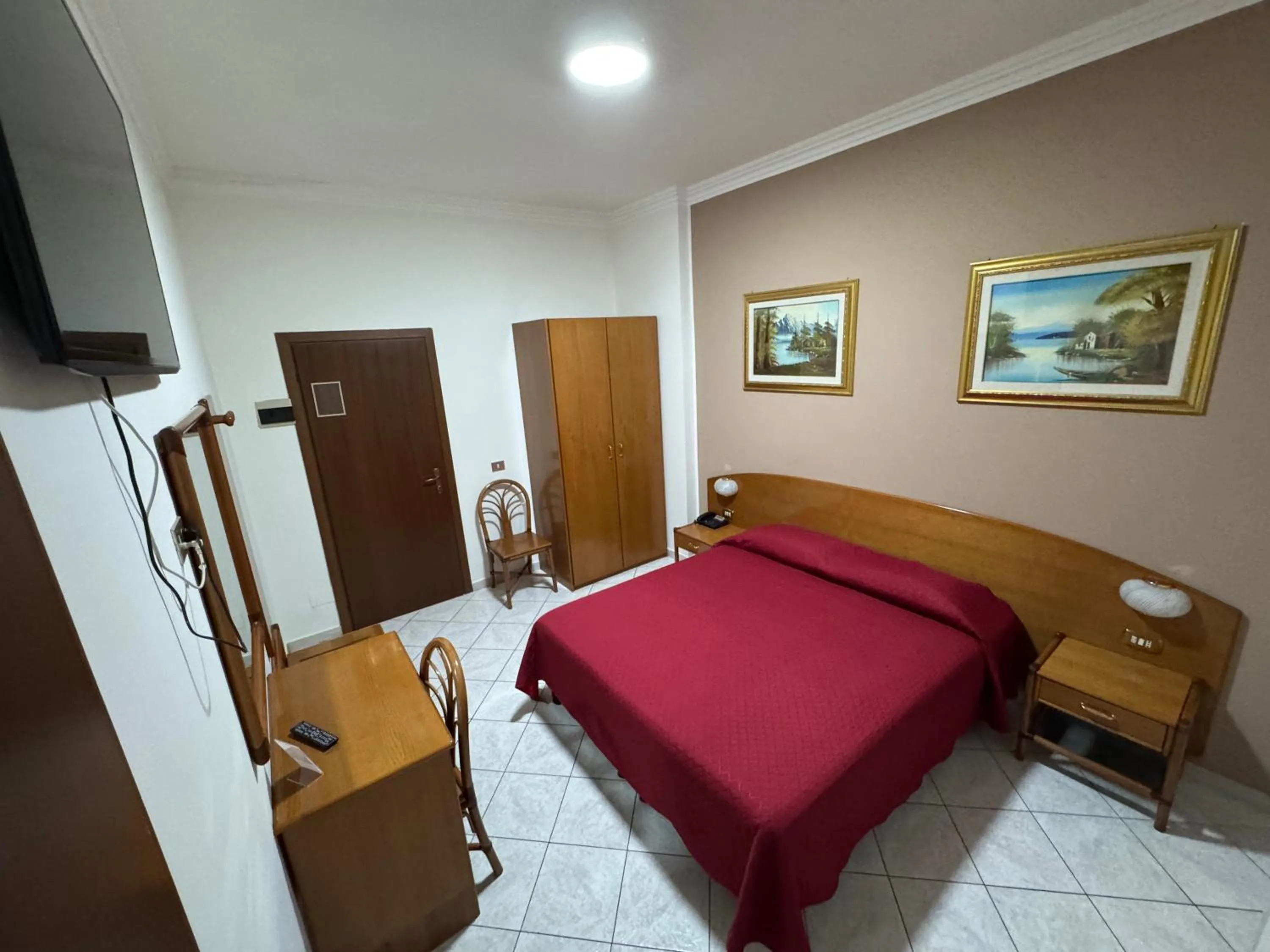 Bedroom, Bed in Hotel La Caravella