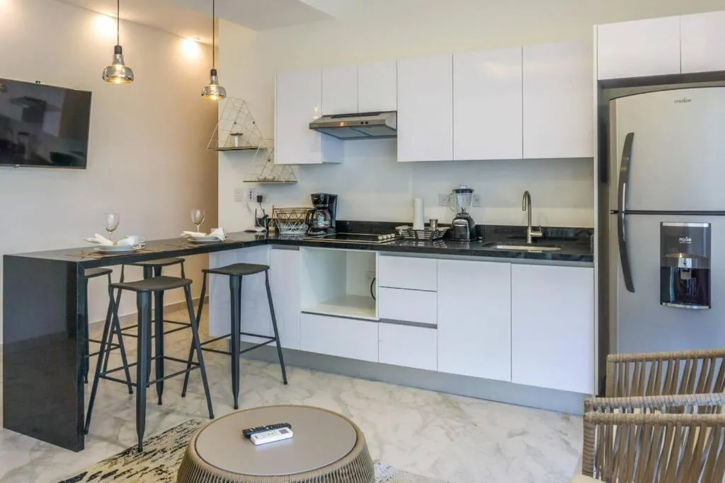 Kitchen or kitchenette in Luxury Studio in Playa del Carmen