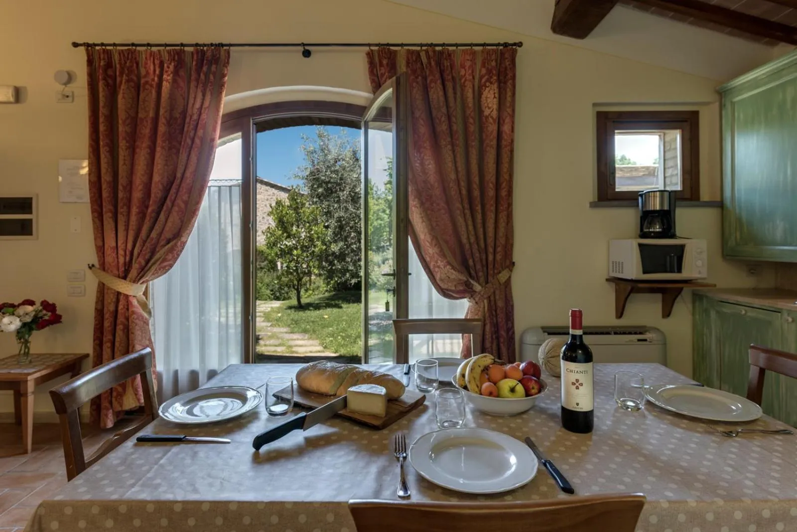 kitchen in Antica Fonte Resort