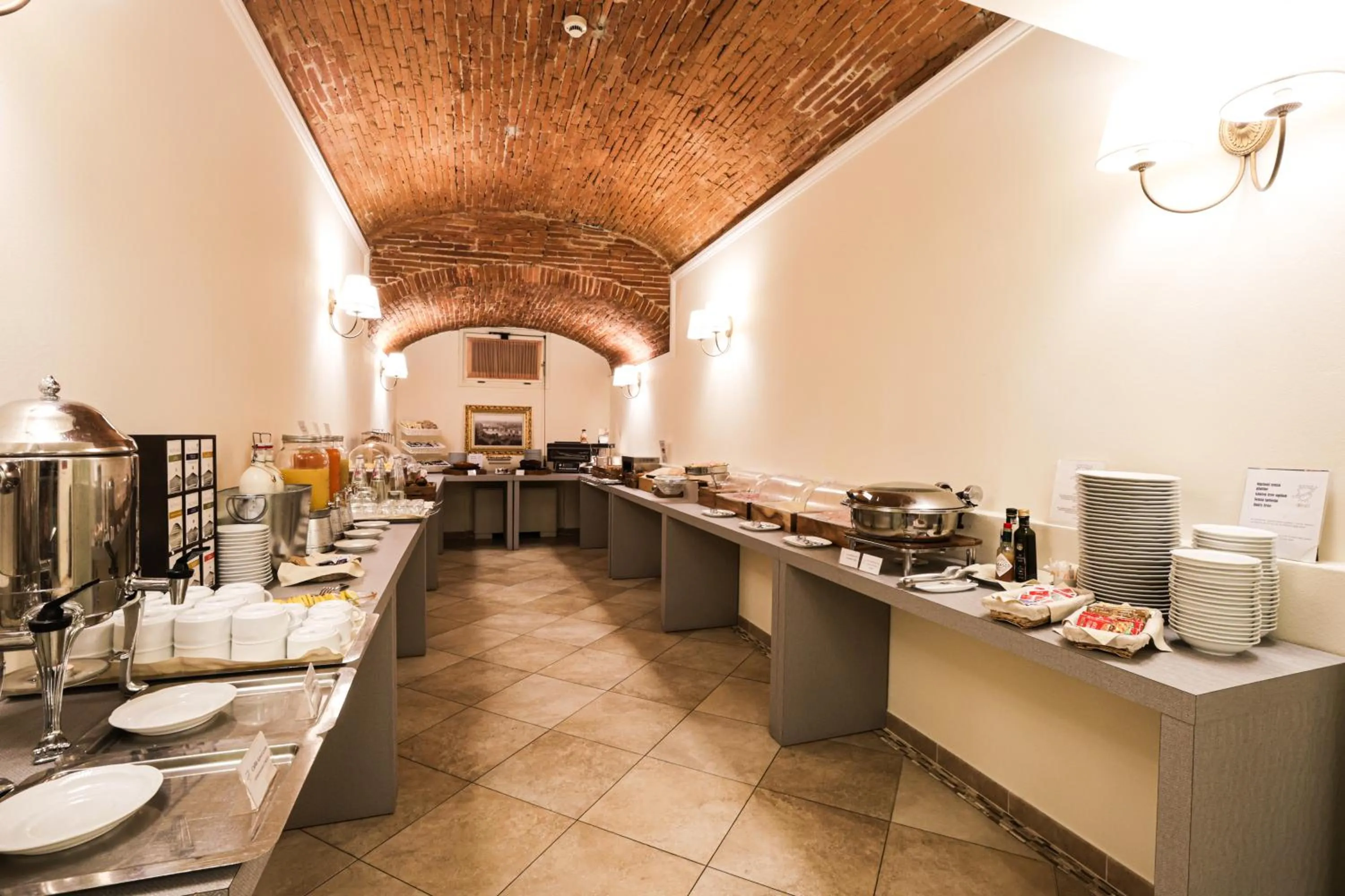 Breakfast in Hotel Embassy