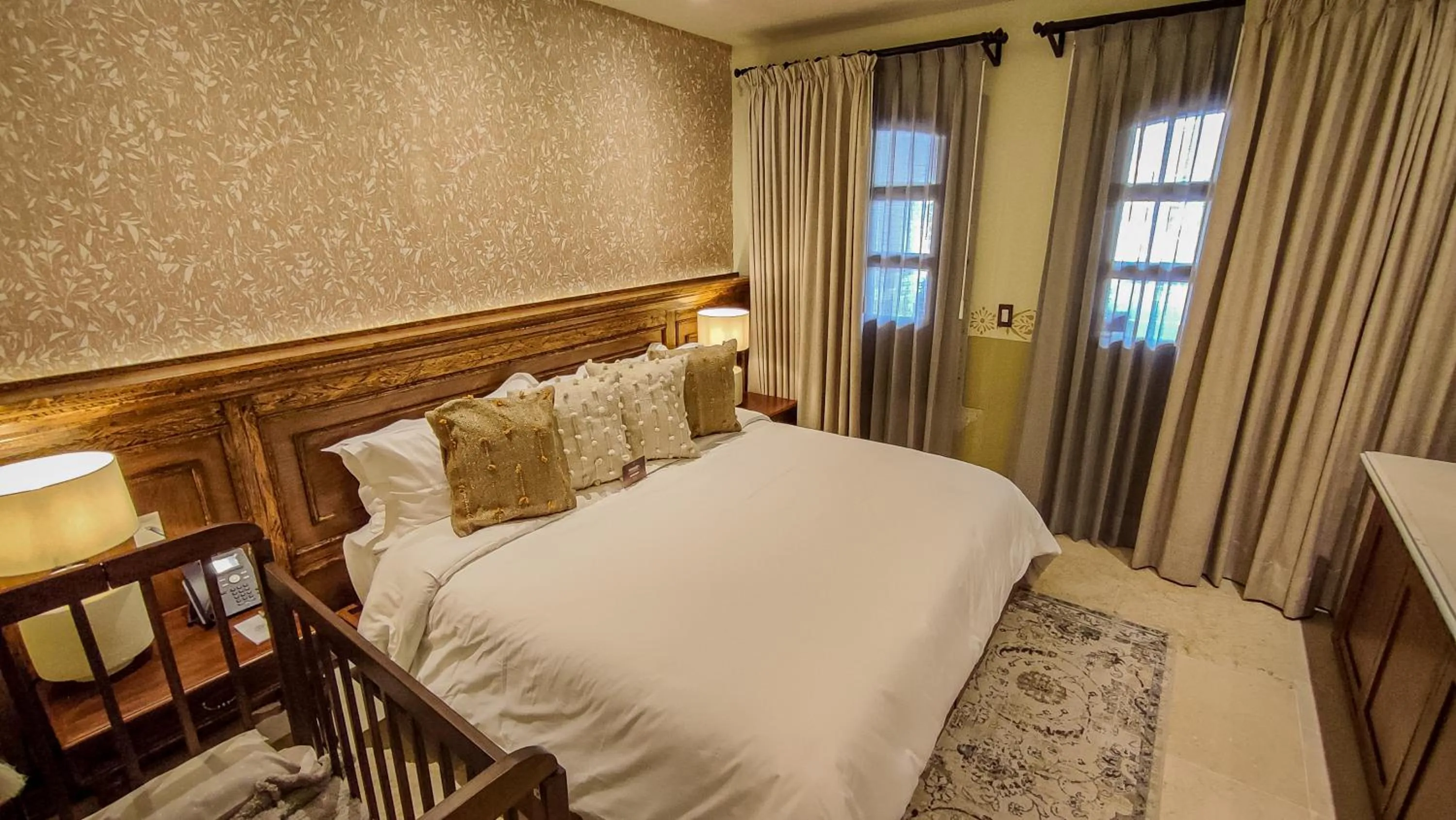 Bathroom, Bed in HC HACIENDA CATRINA HOTEL BOUTIQUE