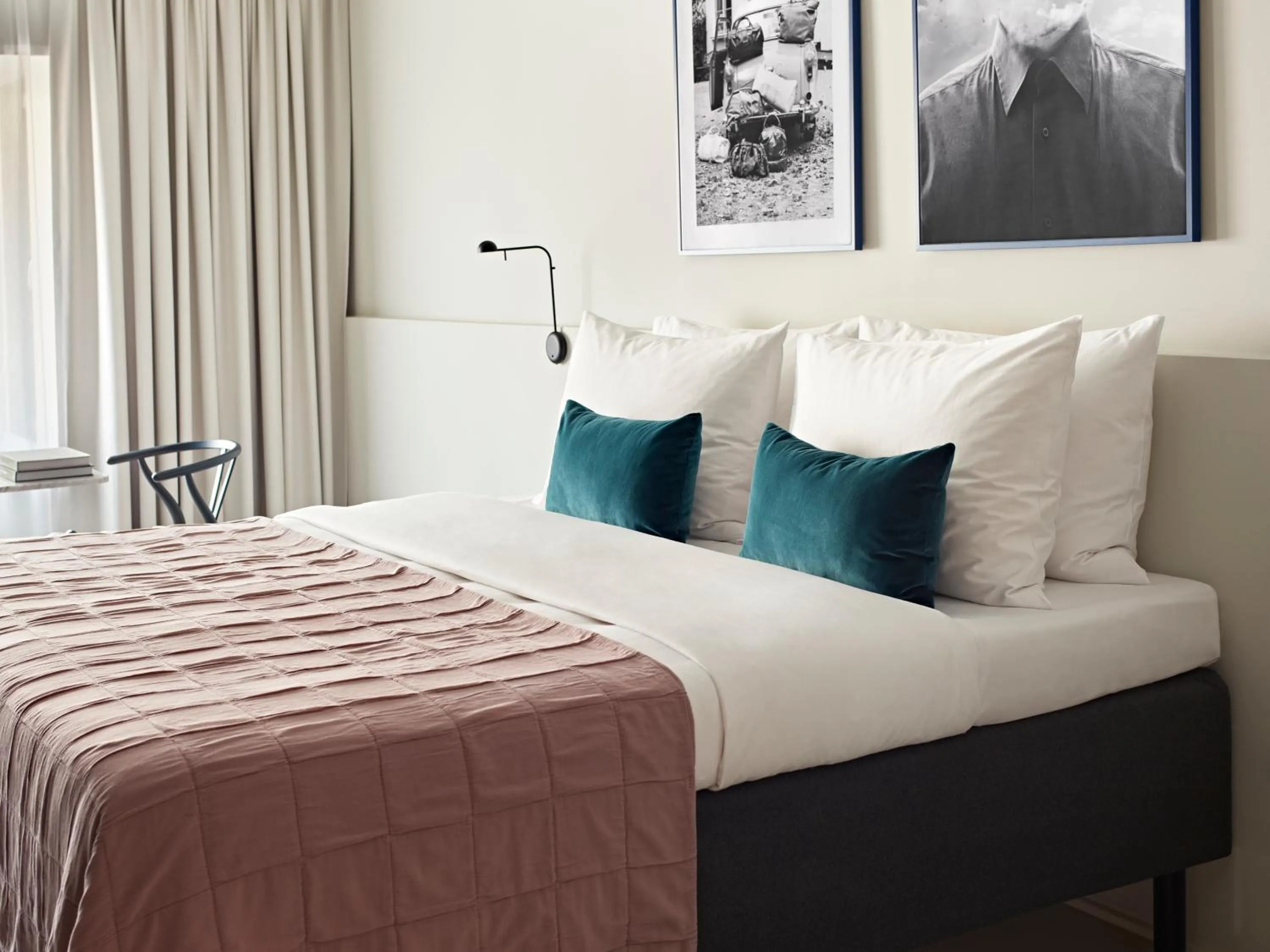 Bed in Numa Berlin Savi