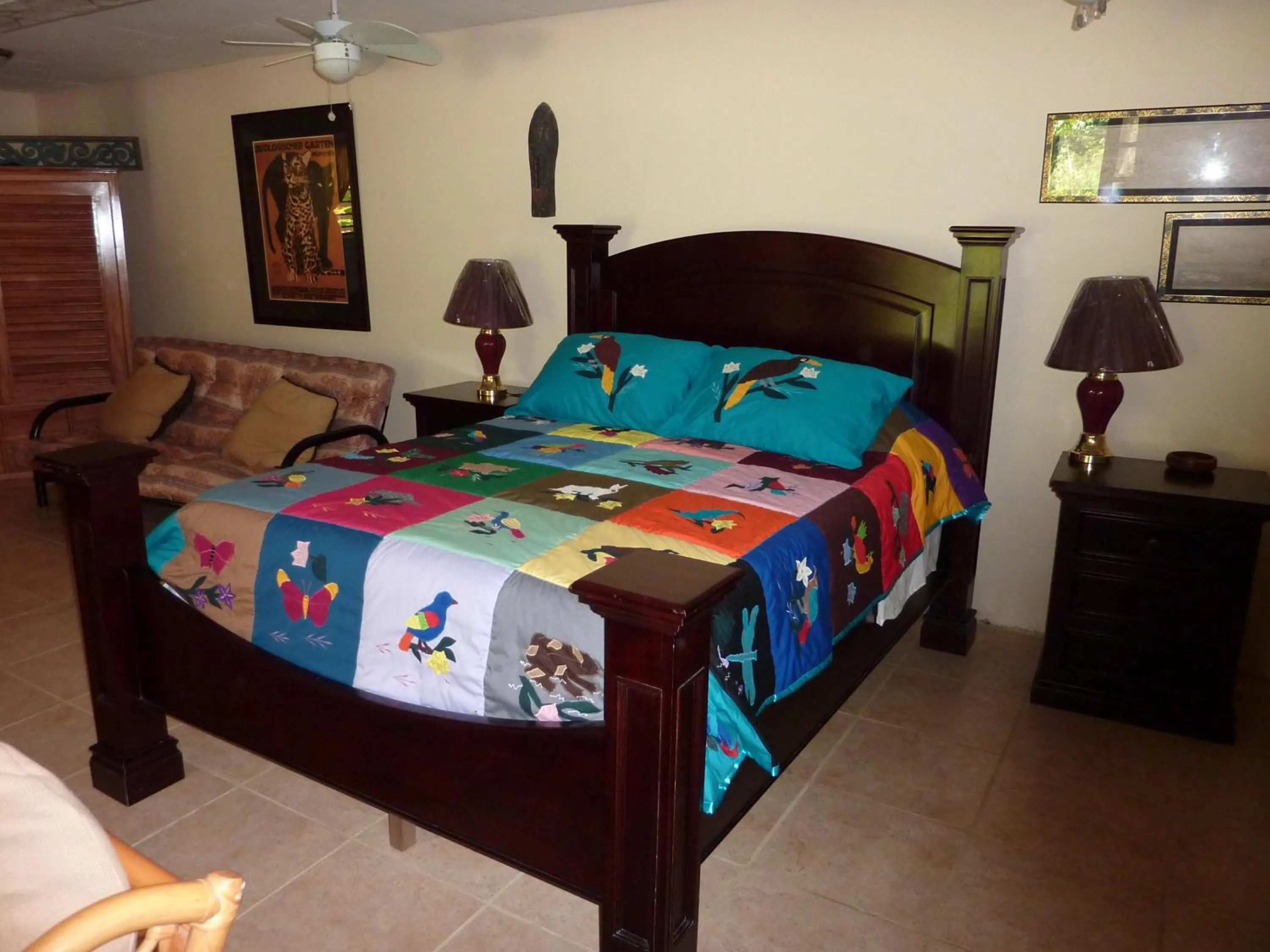 Bed in Villas Pico Bonito