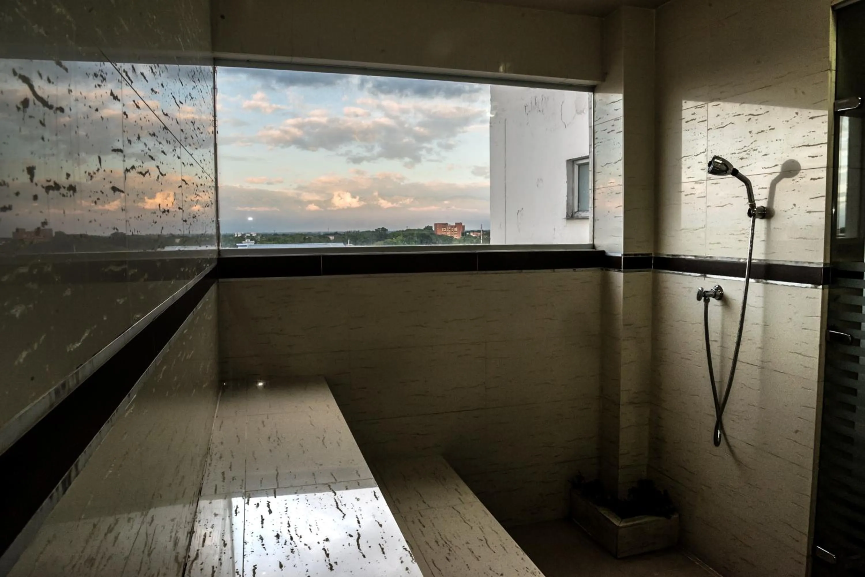 Sauna, Bed in Hotel Toscana Plaza