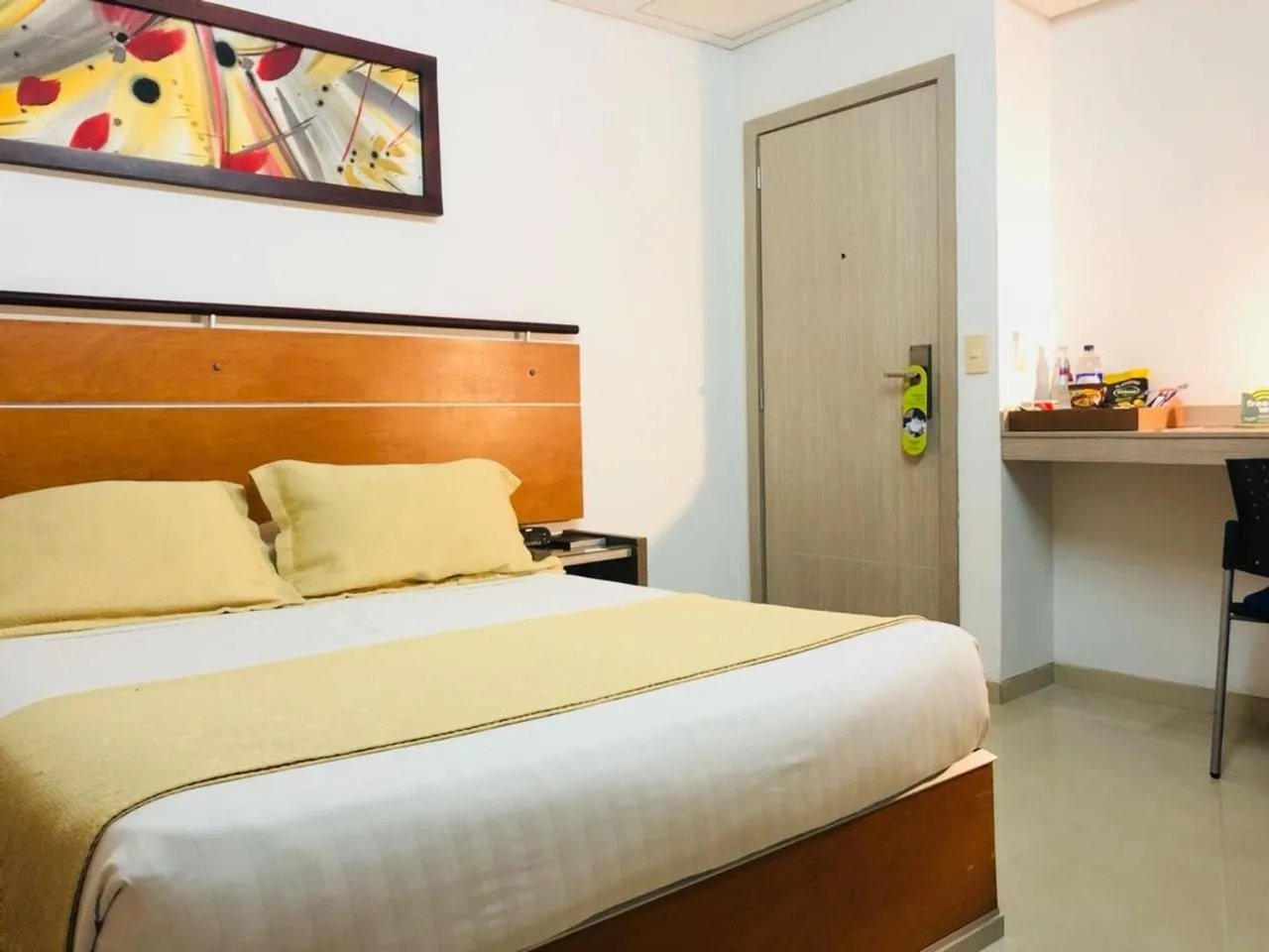 Bedroom, Bed in Hotel Toscana Plaza