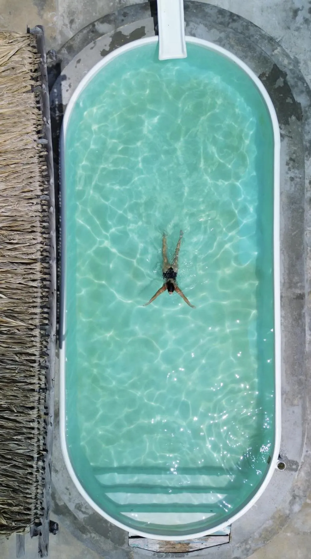 Swimming pool in Múcura Club Hotel