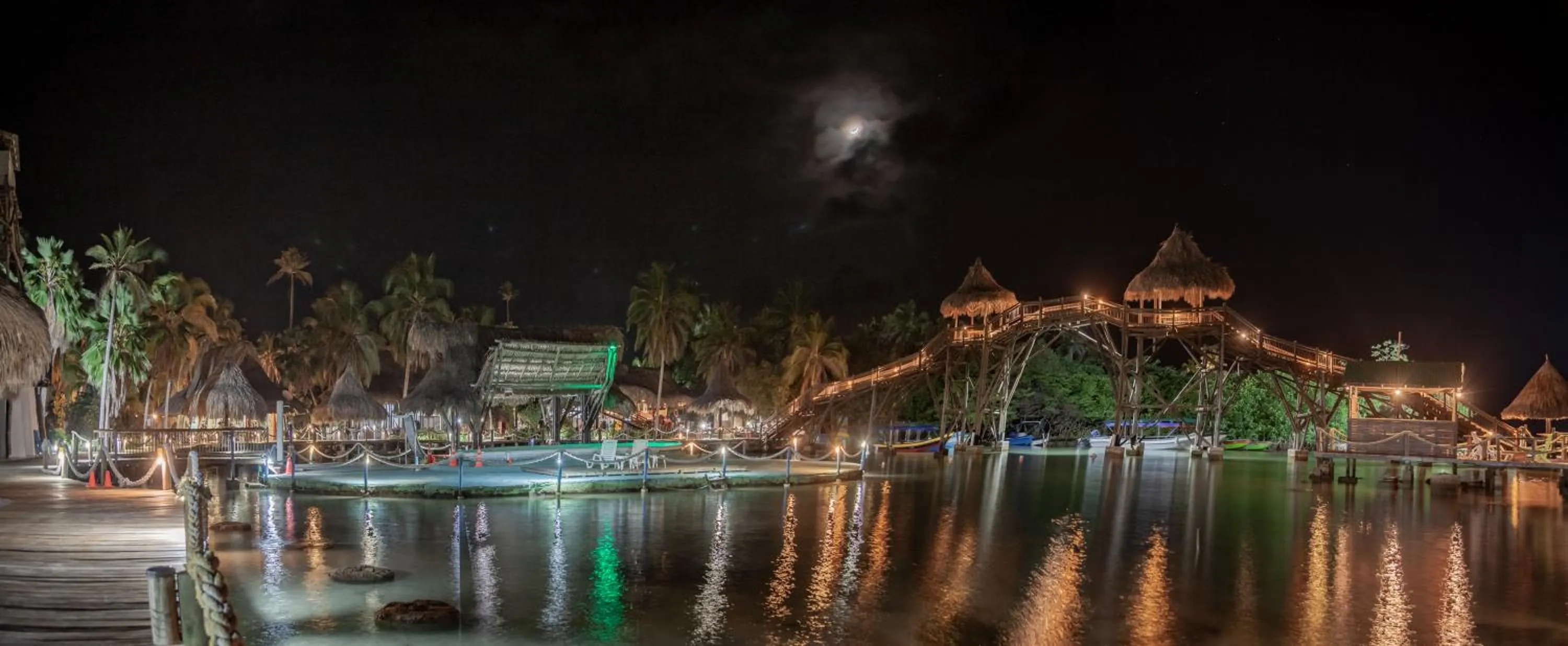 Night in Múcura Club Hotel