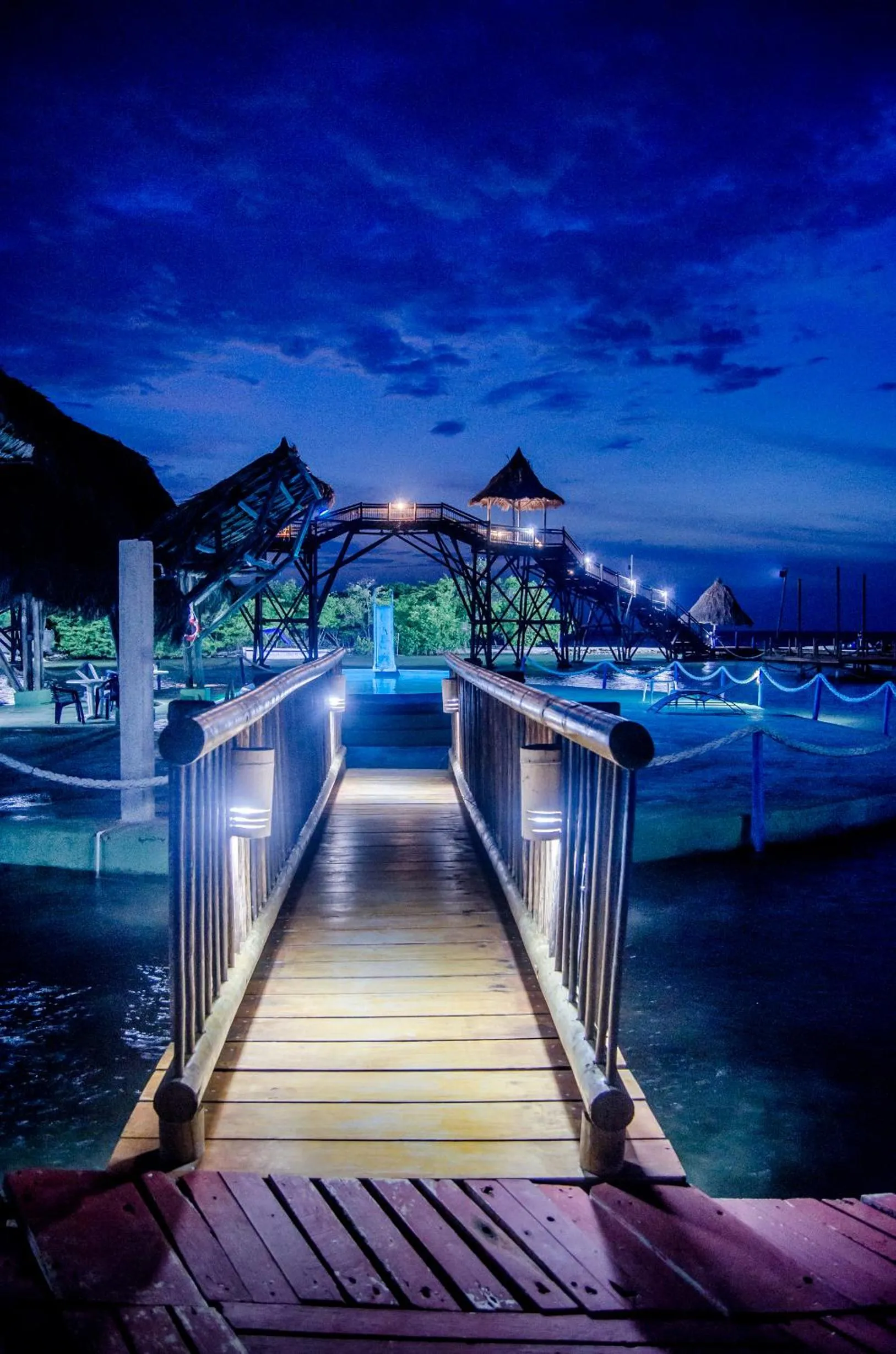 Night in Múcura Club Hotel