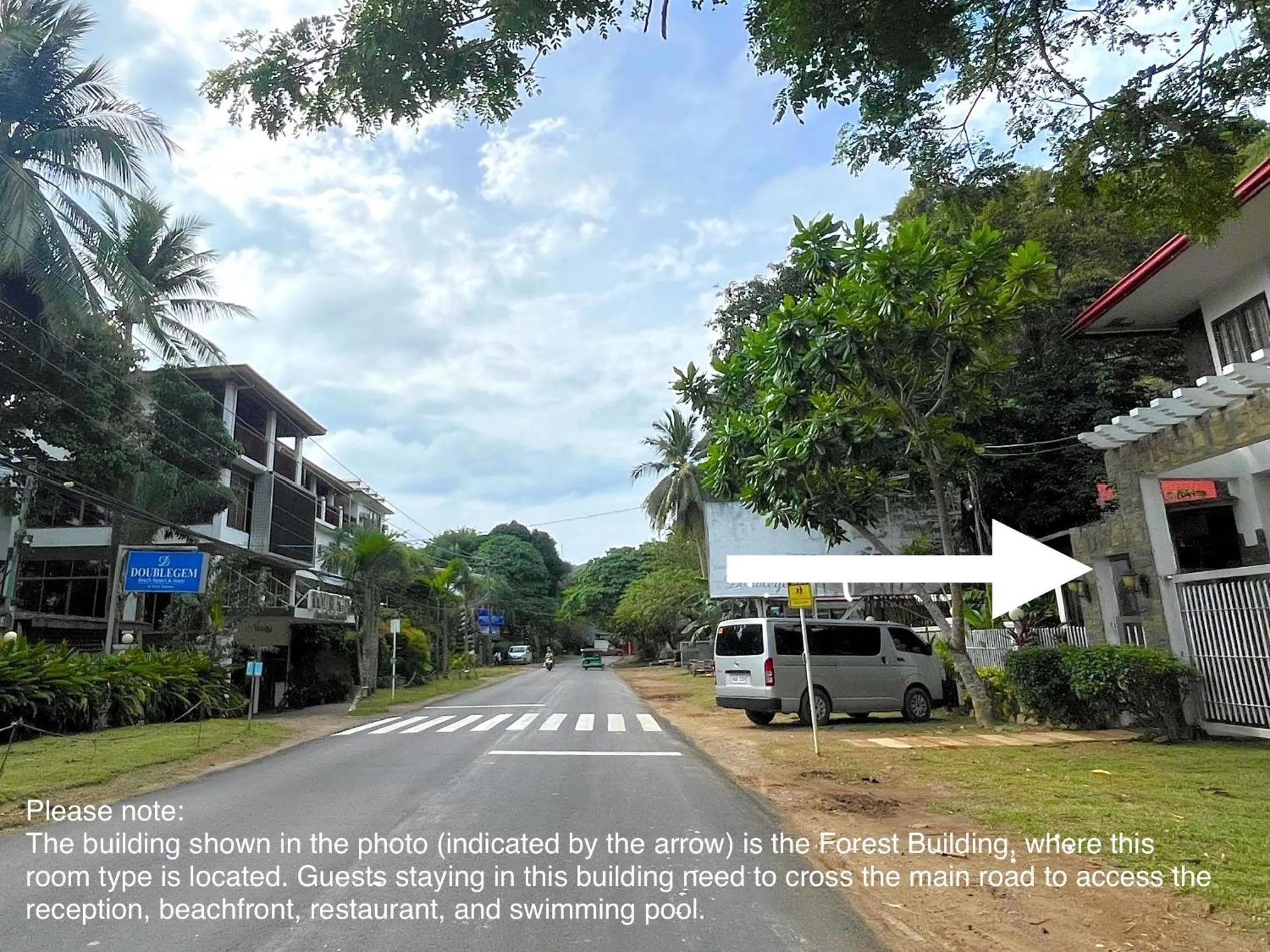 Standard Triple Room in Doublegem Beach Resort and Hotel