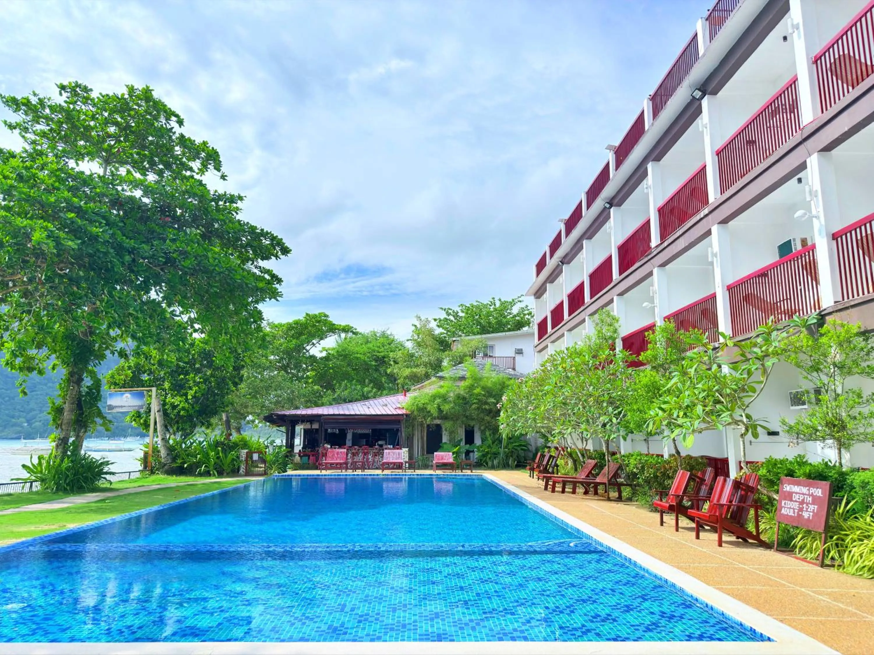 Day in Doublegem Beach Resort and Hotel