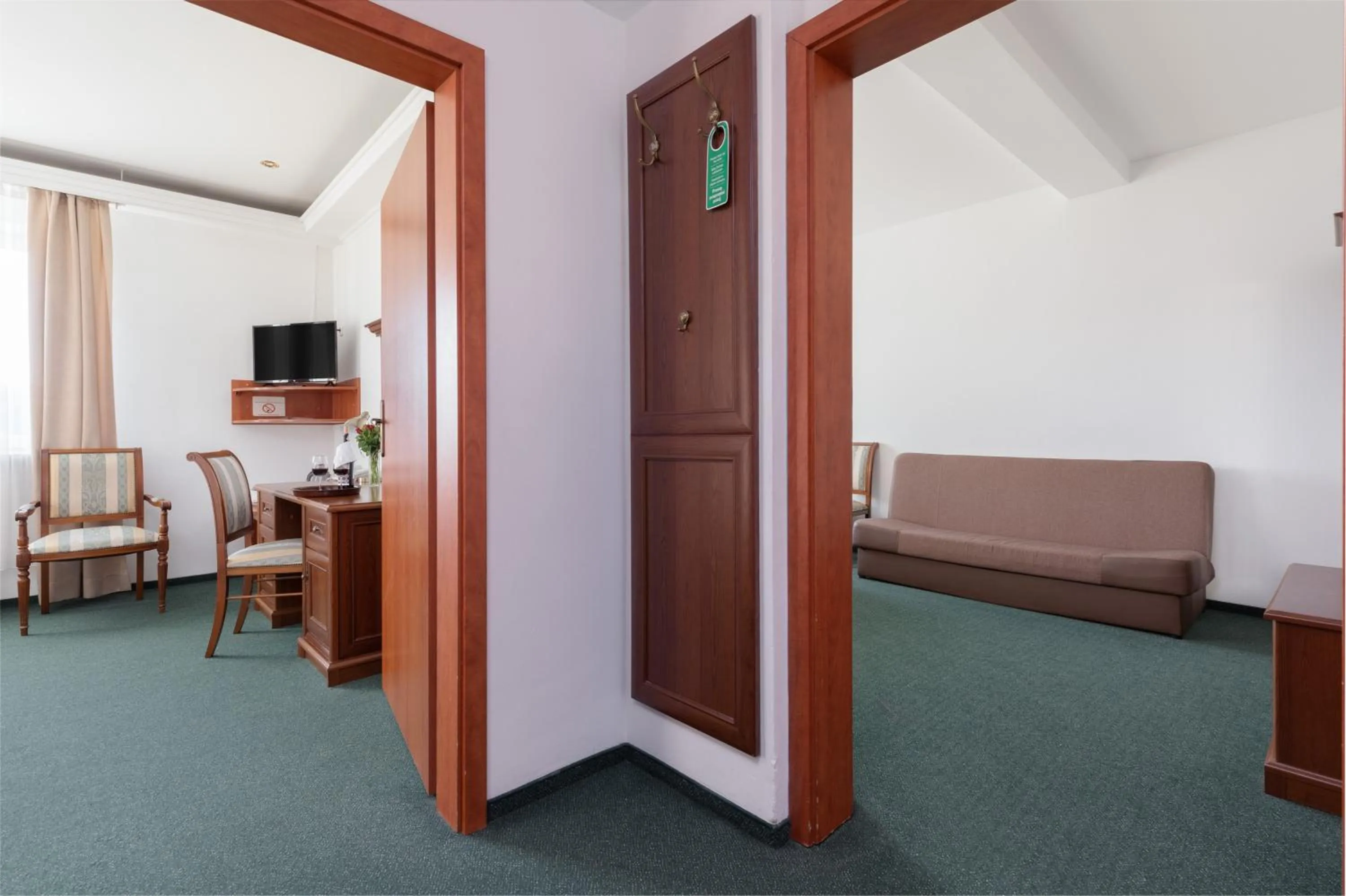 Photo of the whole room, Bed in Hotel Artur