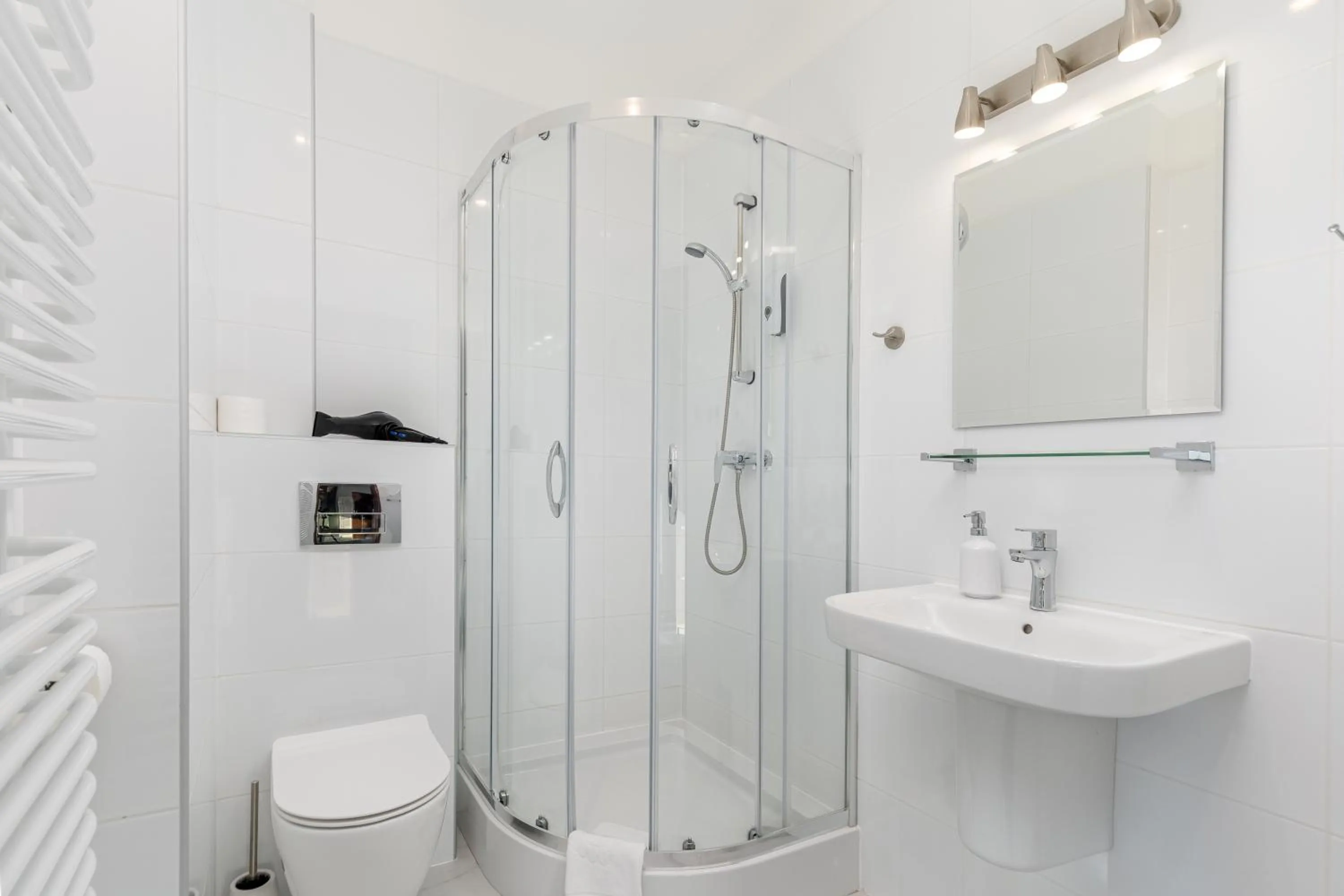 Toilet in Hotel Artur