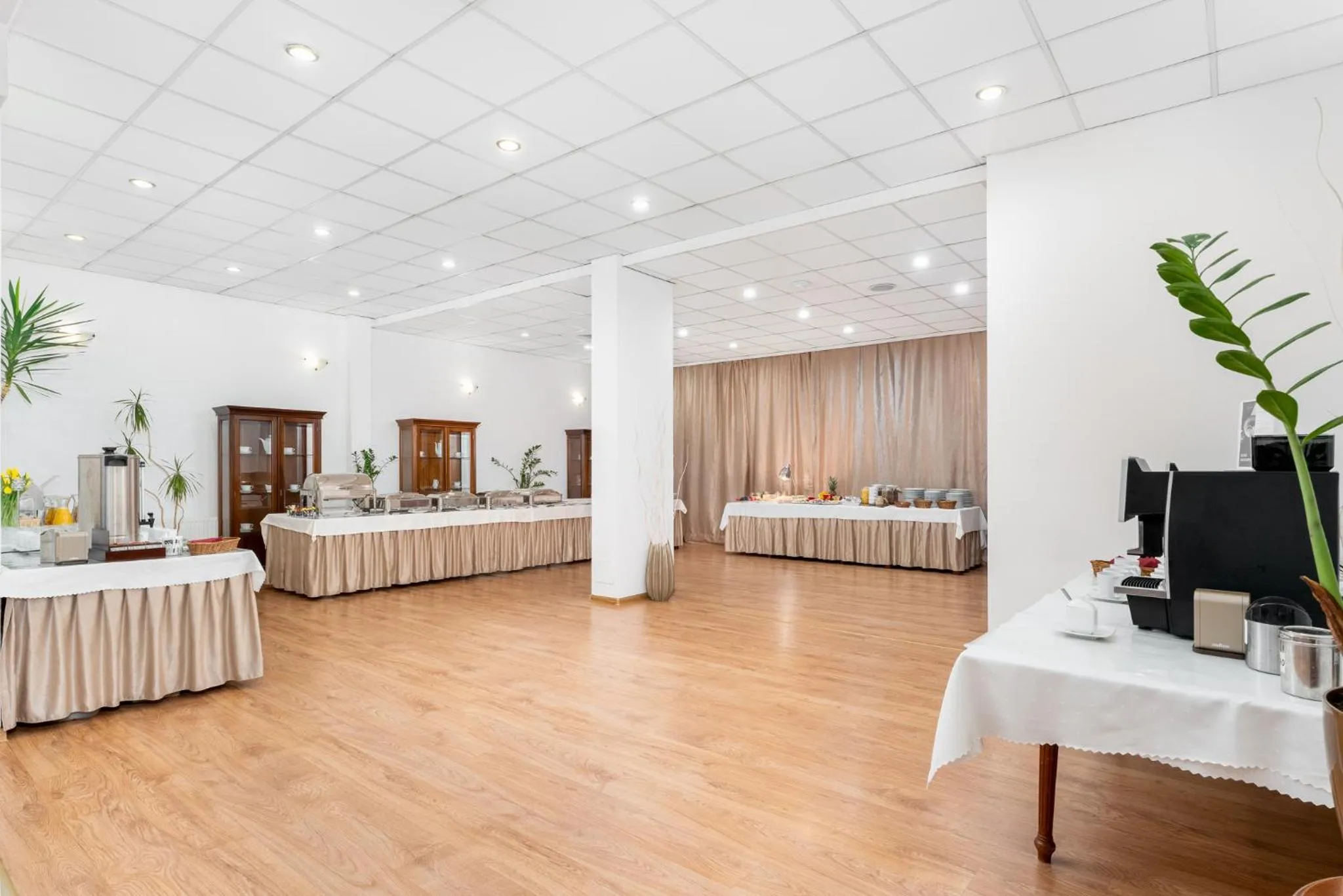 Breakfast in Hotel Artur