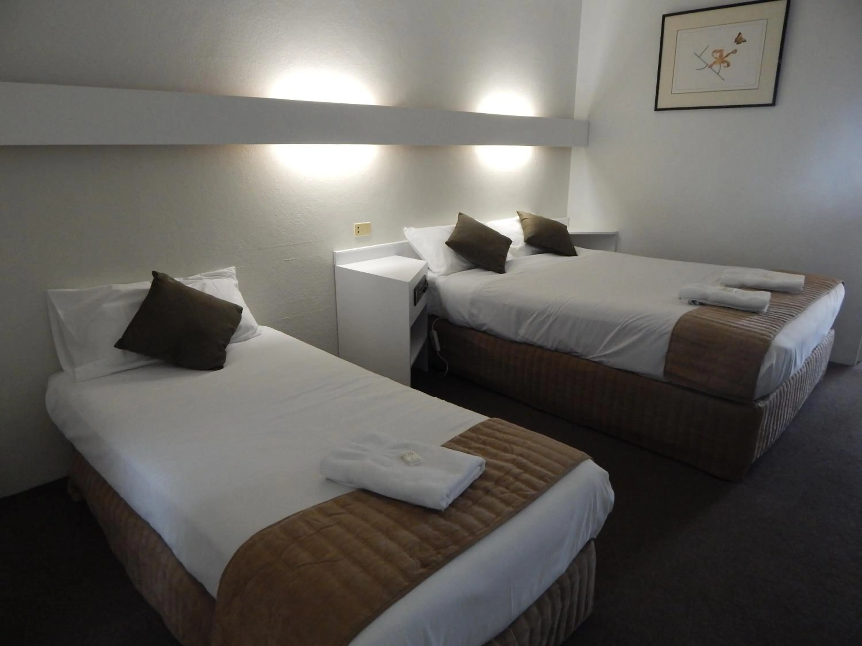 Bed in Kingston Lobster Motel