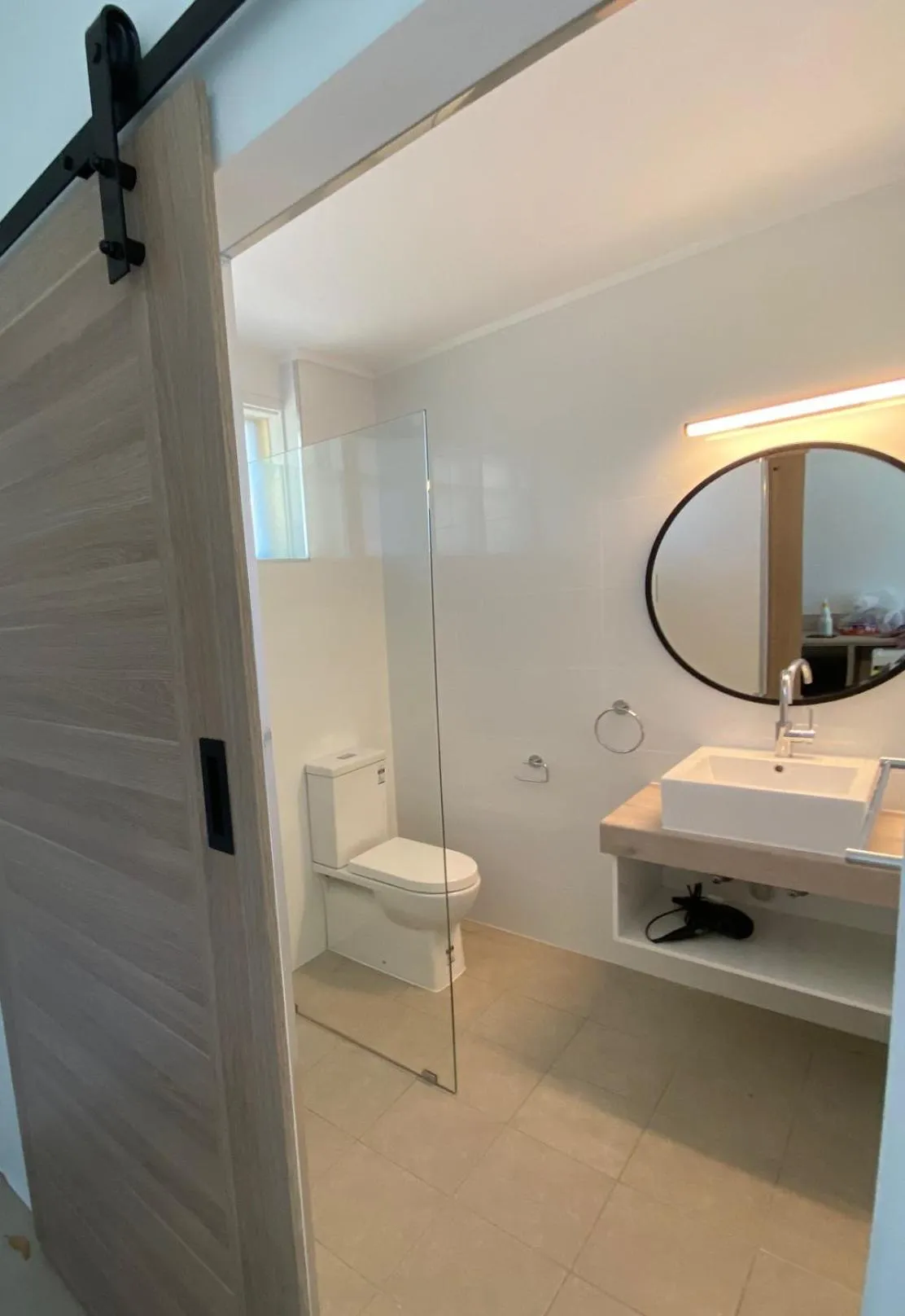 Bathroom in Kingston Lobster Motel