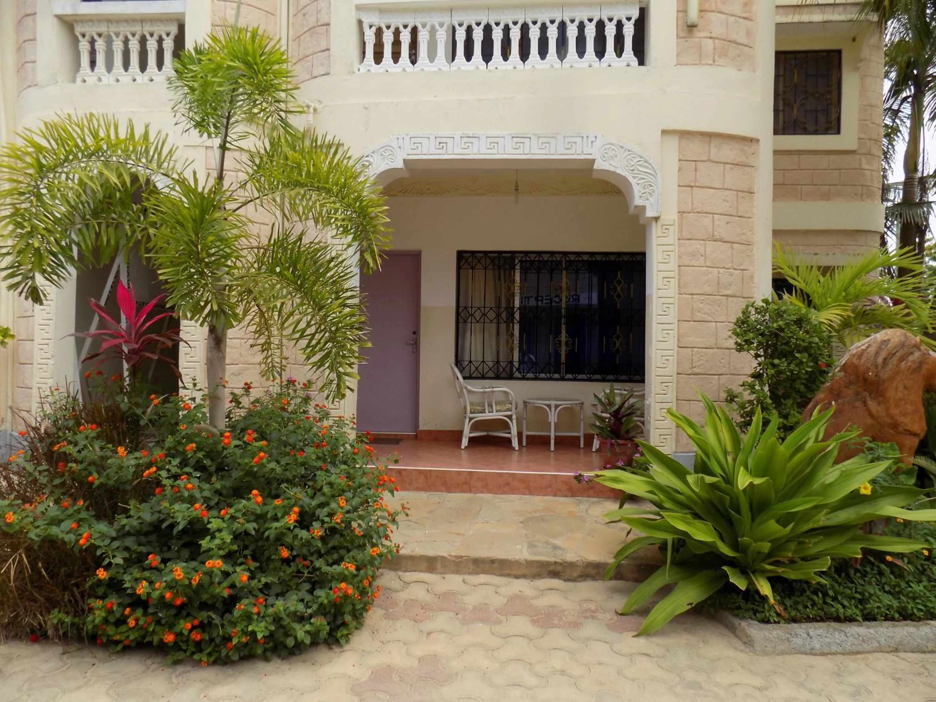 Area and facilities in Jacyjoka Apartments Nyali