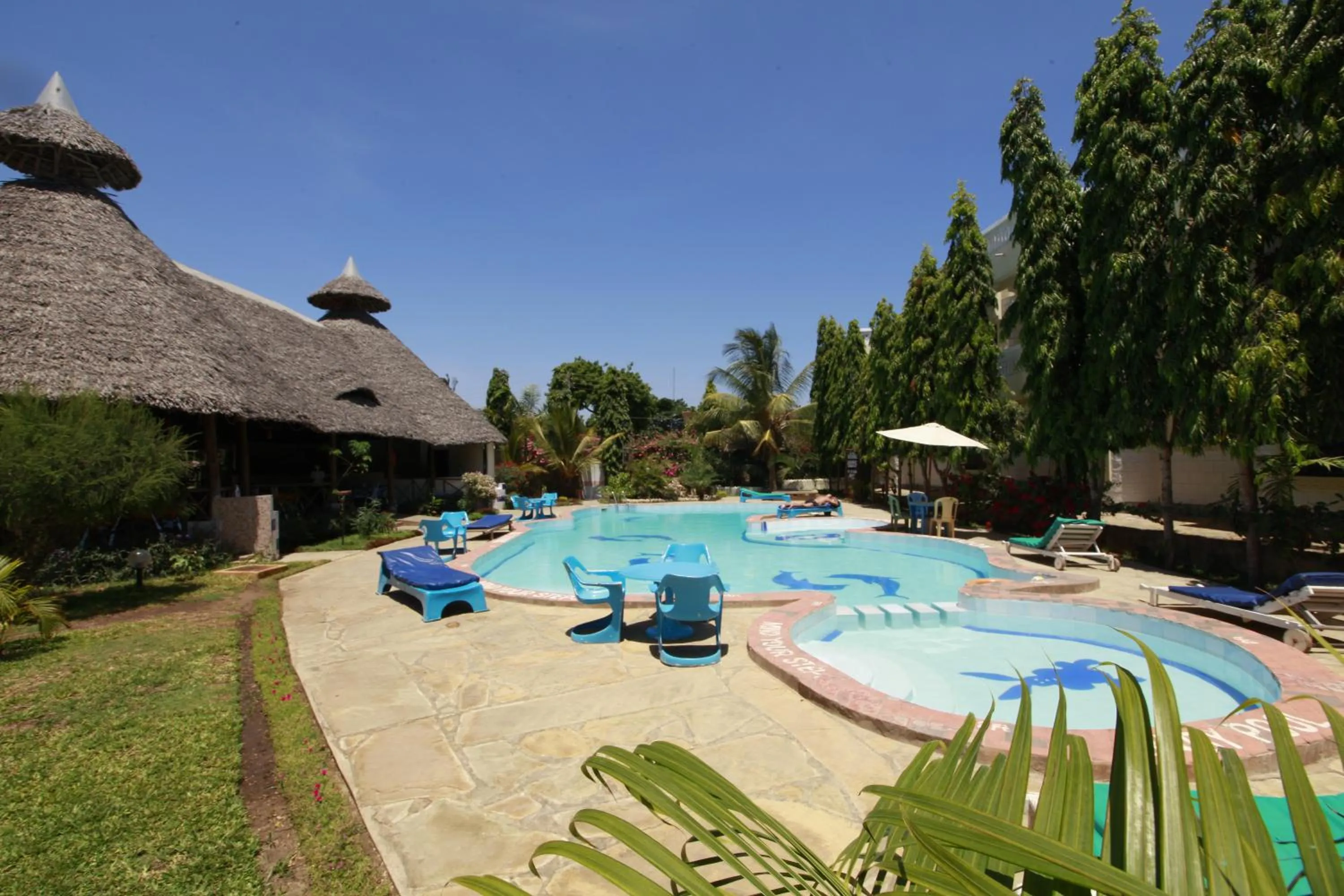Swimming pool in Jacyjoka Apartments Nyali