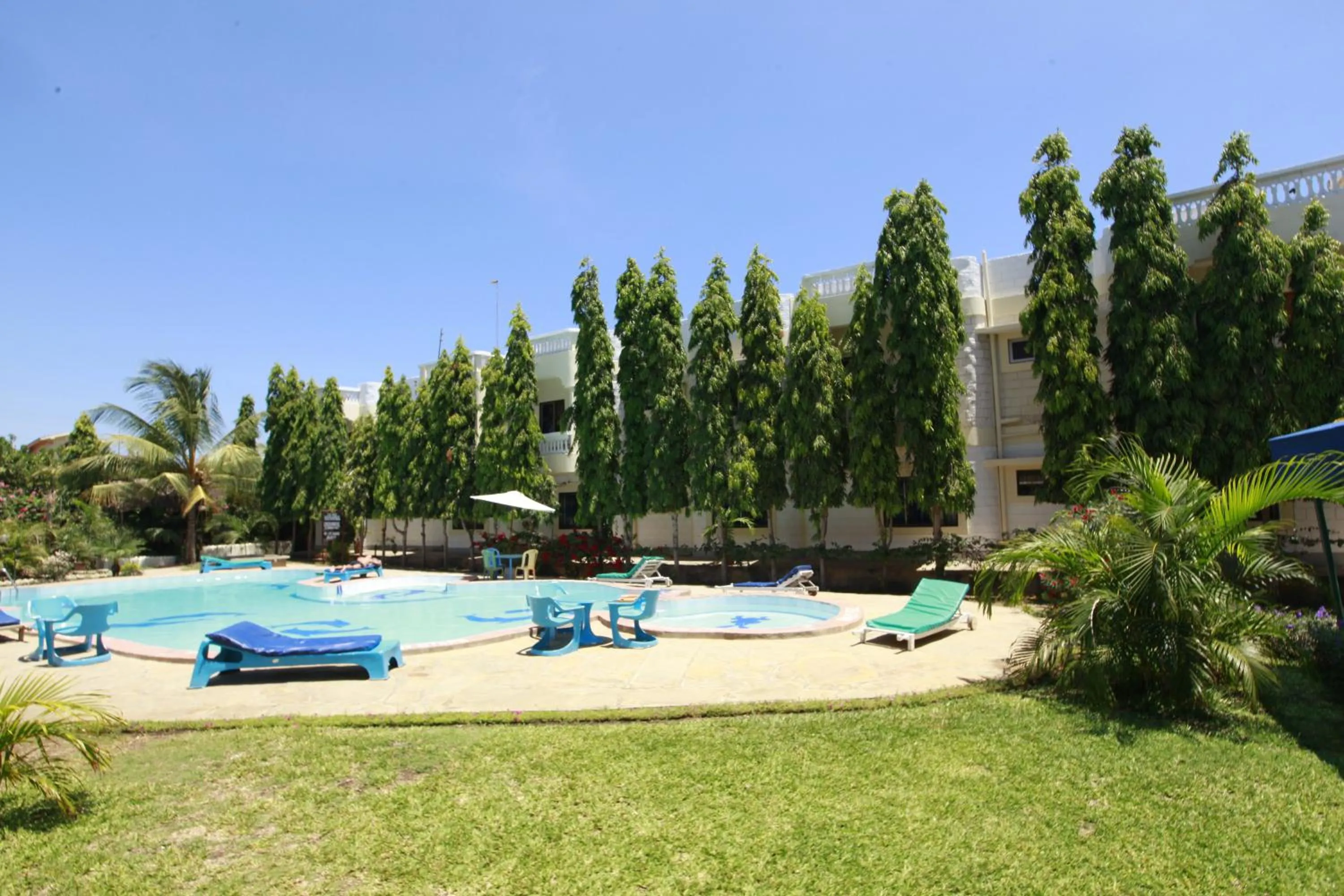 Swimming pool in Jacyjoka Apartments Nyali