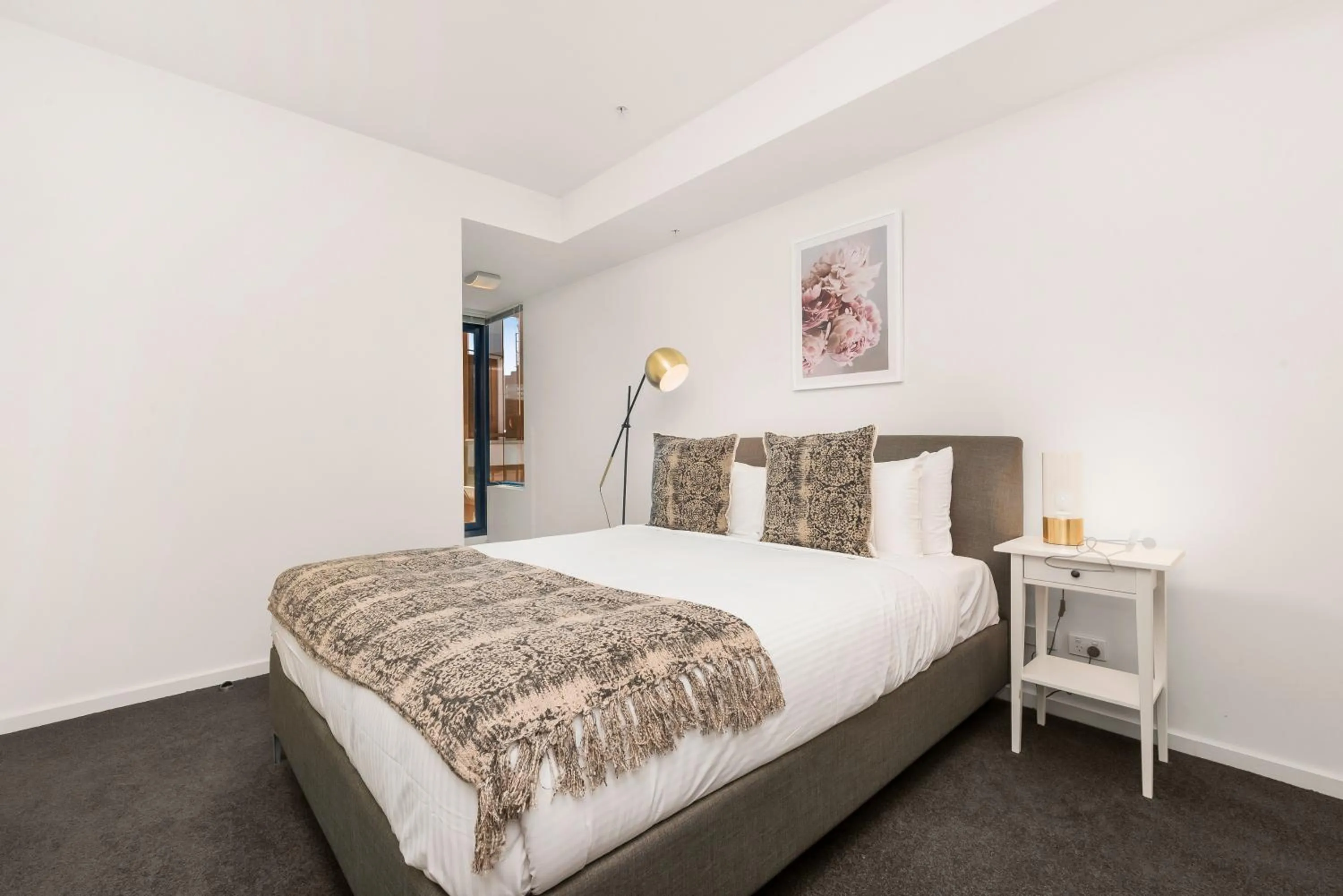 Bedroom, Bed in Melbourne Holiday Apartments Flinders Wharf