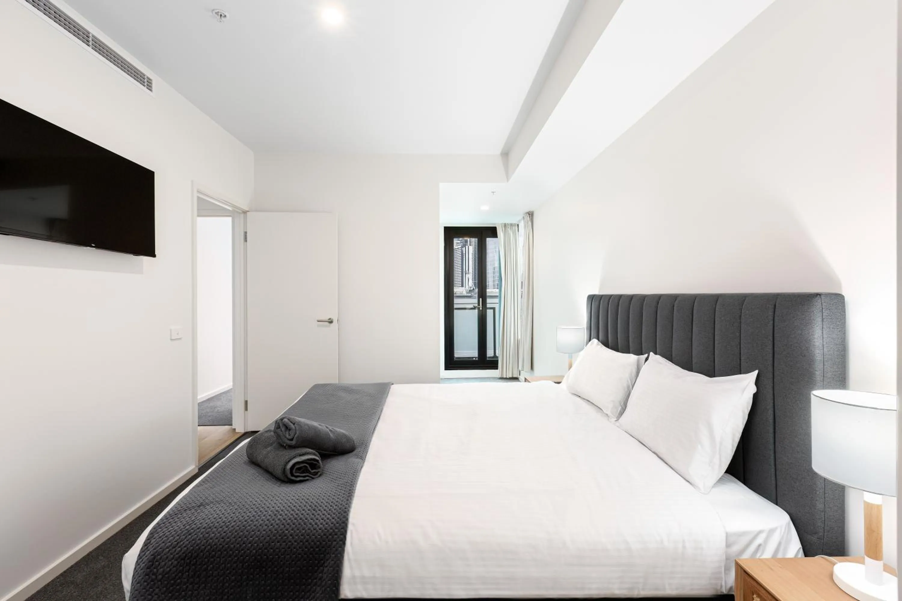 Bedroom, Bed in Melbourne Holiday Apartments Flinders Wharf