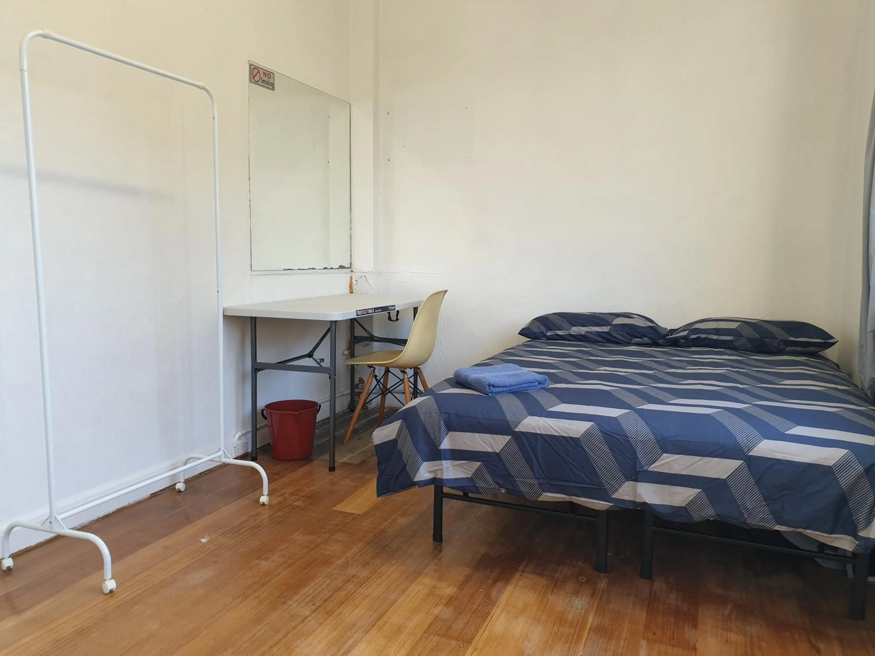 Bed in Richmond Private Rooms - 151 Hoddle Homestay